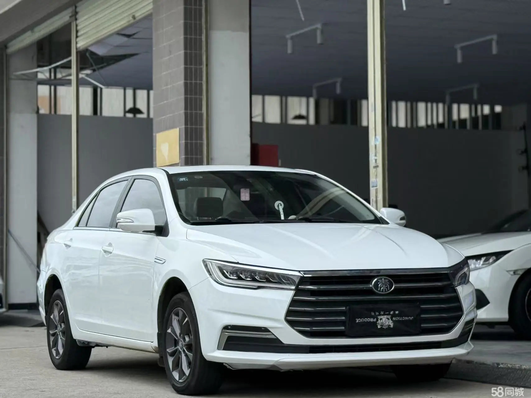 BYD Qin 2019 car image #4
