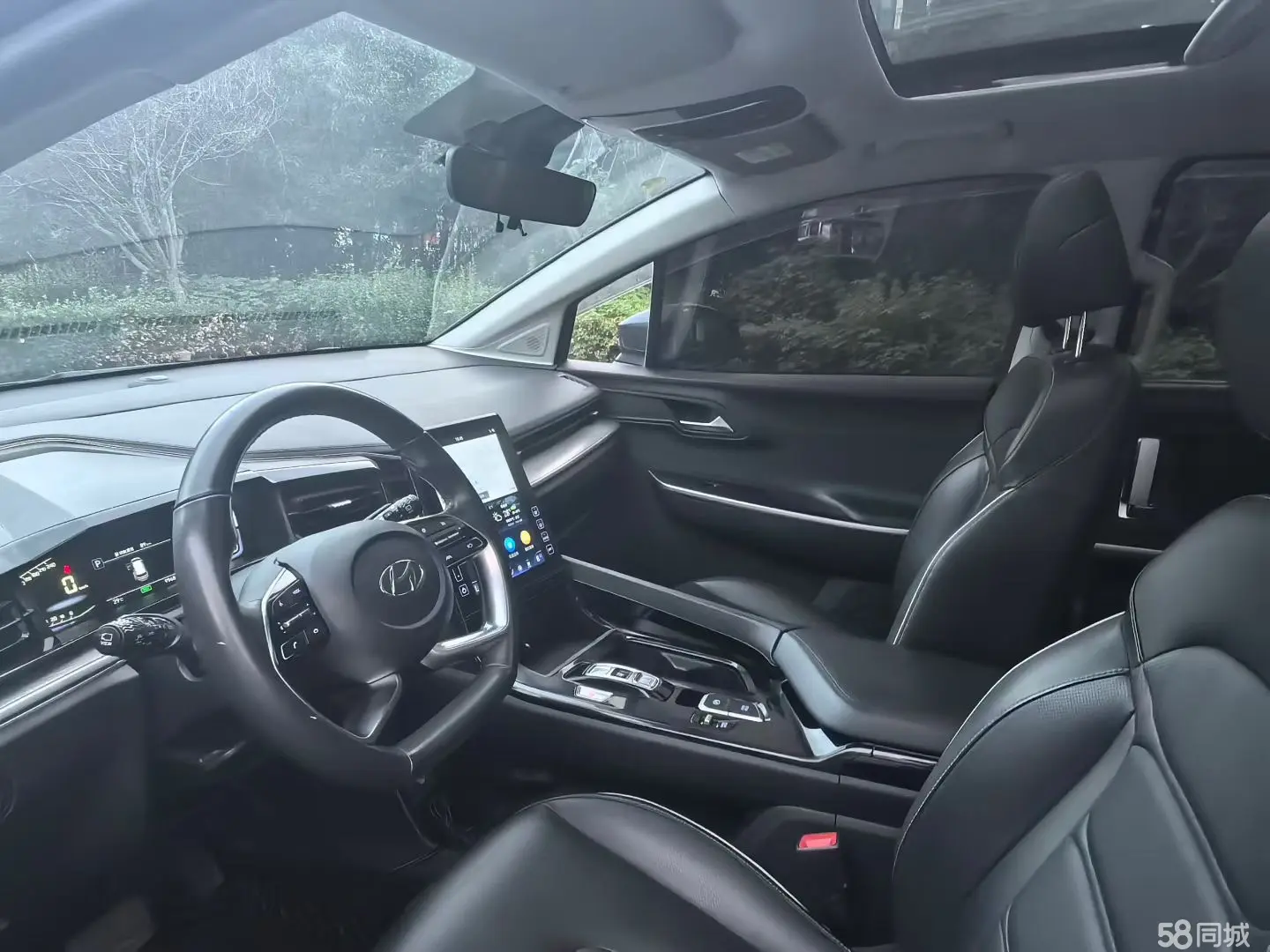 Hyundai Custo 2022 car image #4