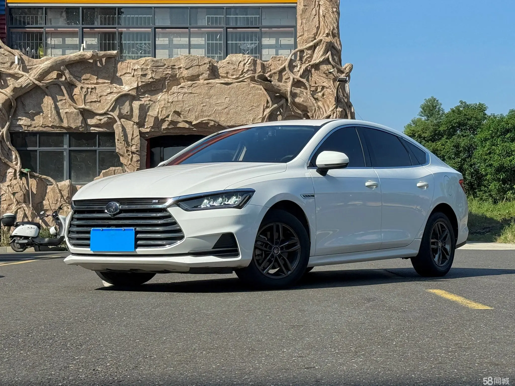 BYD Qin Pro 2019 #4 BYD Qin Pro 2019 car image #4