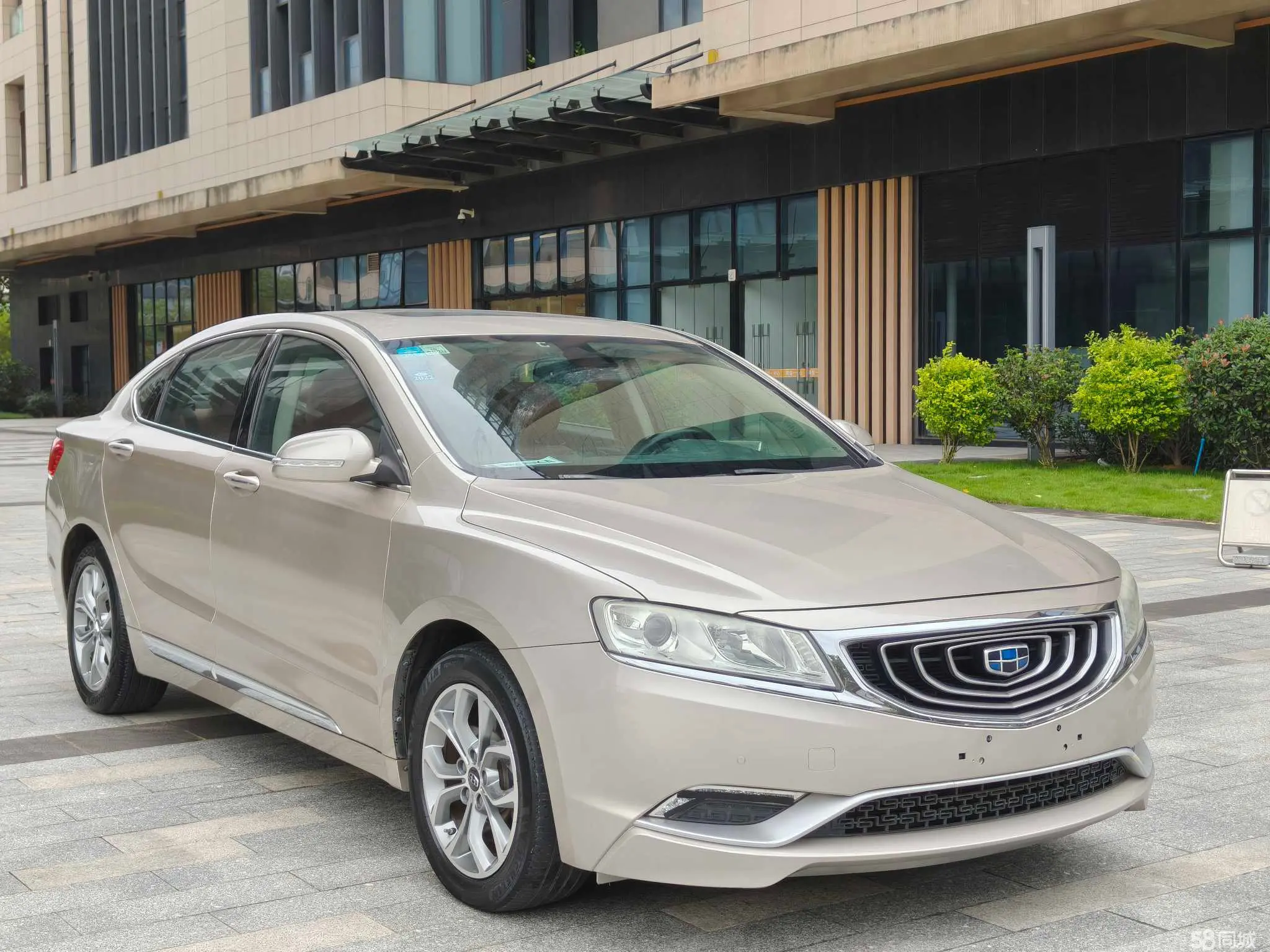 GEELY Ulion 2016 imagem de carro #4
