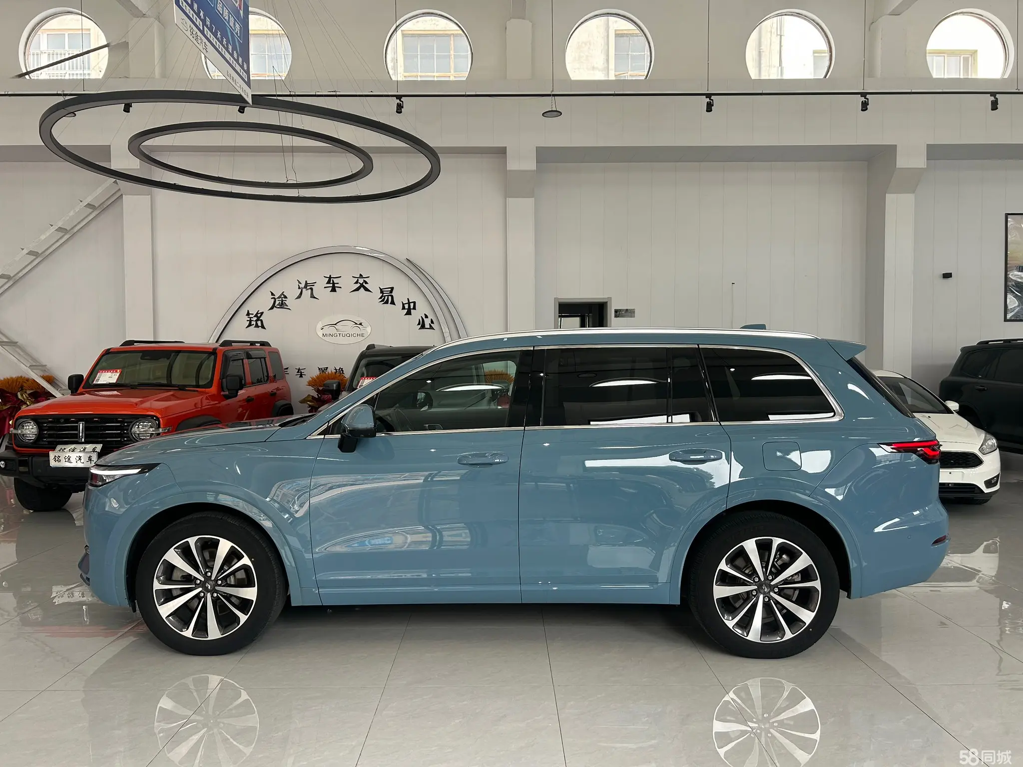 理想汽车 理想i6 2021 汽车图片 #4