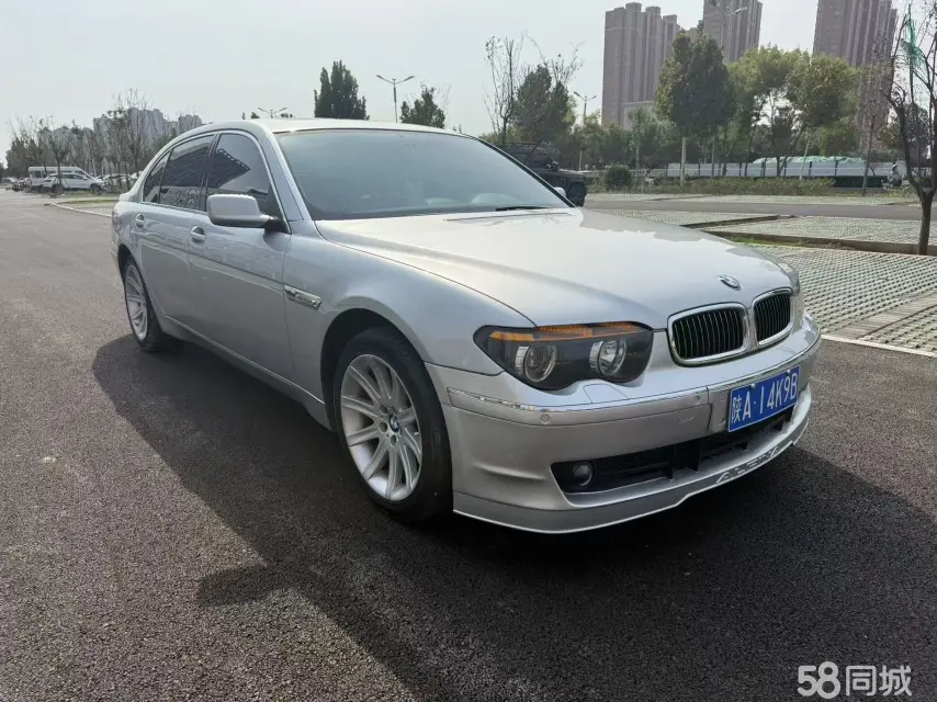 BMW M760Le 2003 car image #4