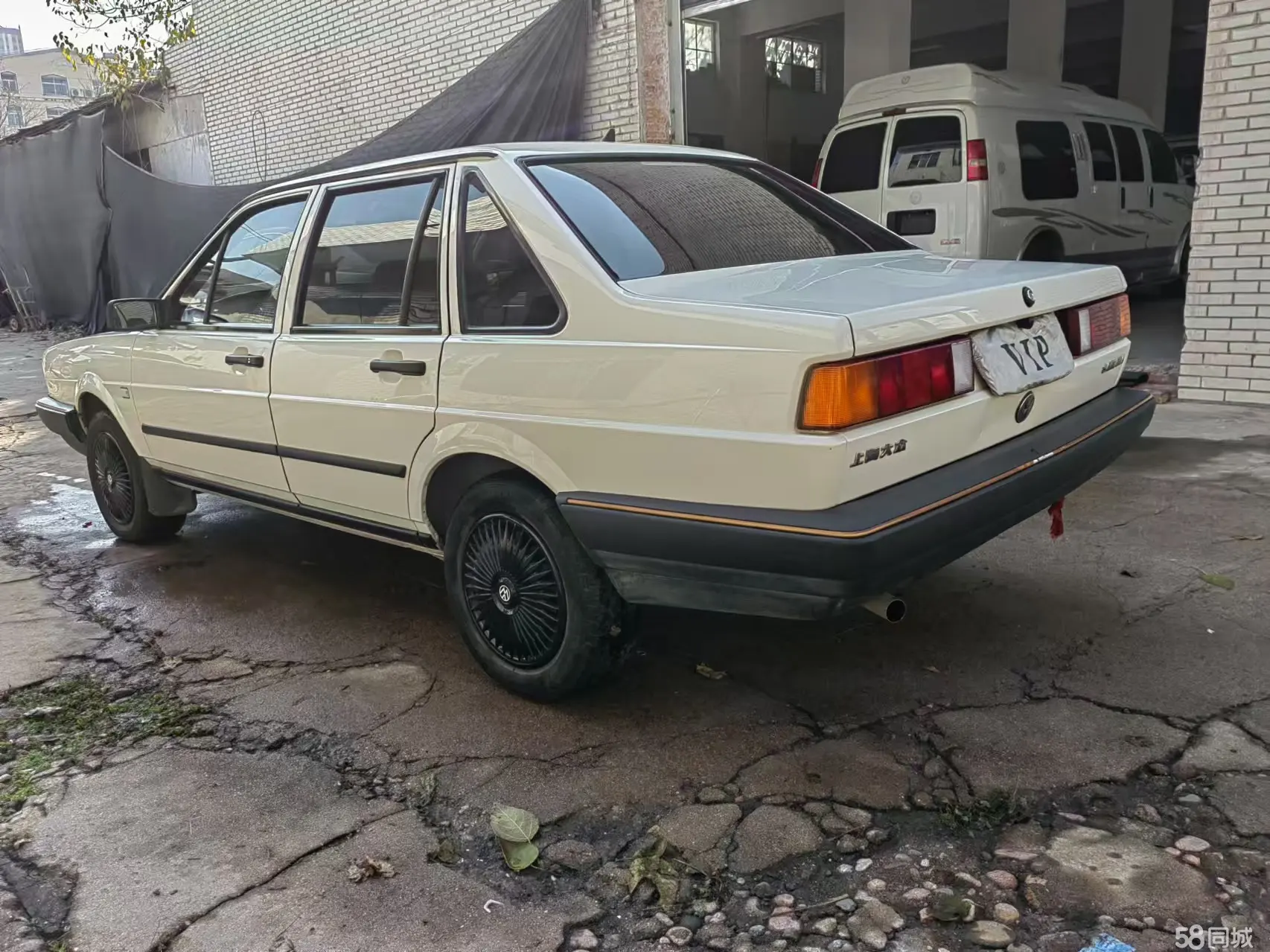 Volkswagen Santana Classic 2011 car image #4