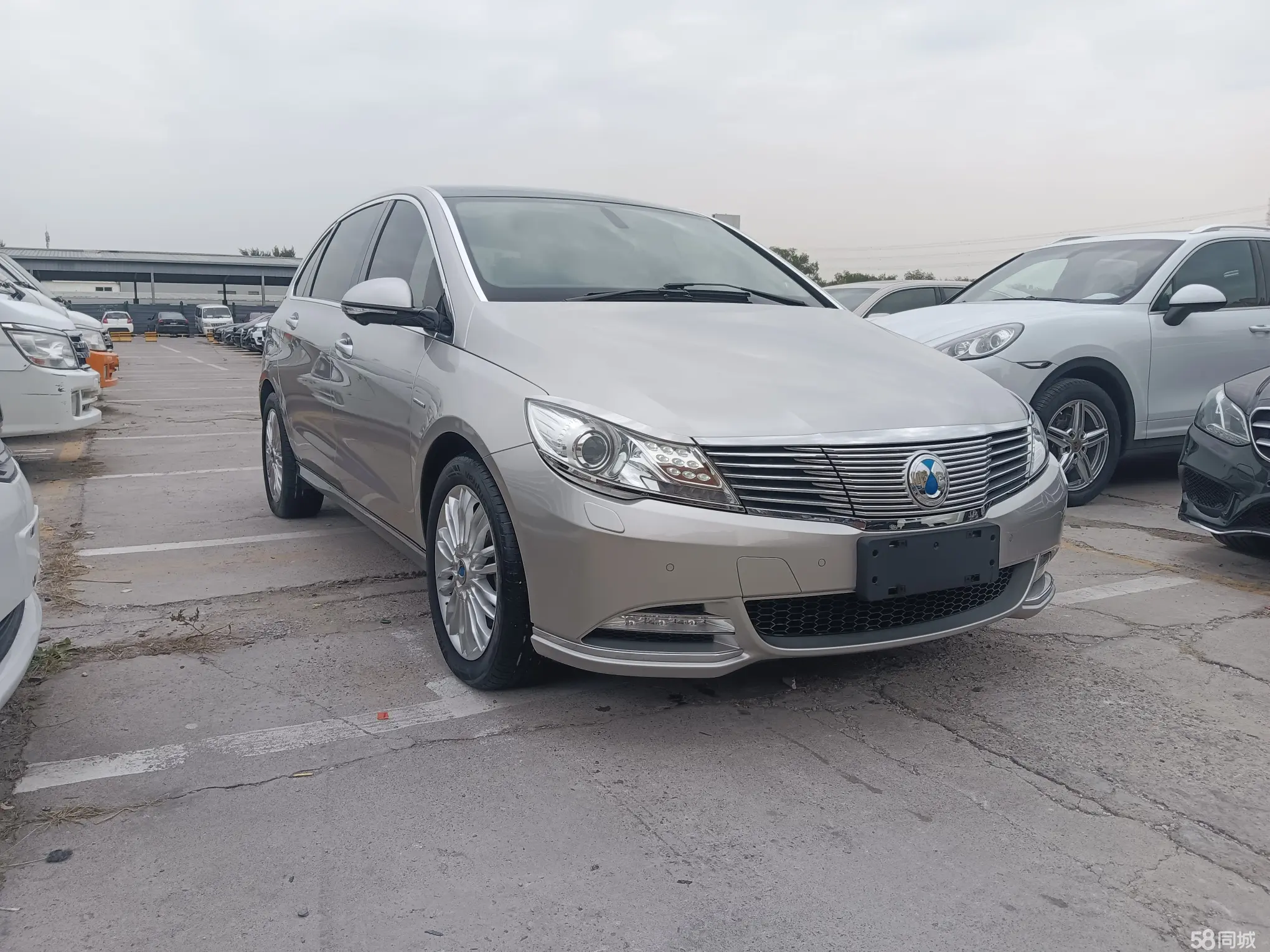 Denza DENZA 2016 car image #4