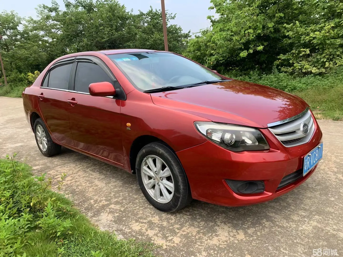 BYD L3 2013 car image #4