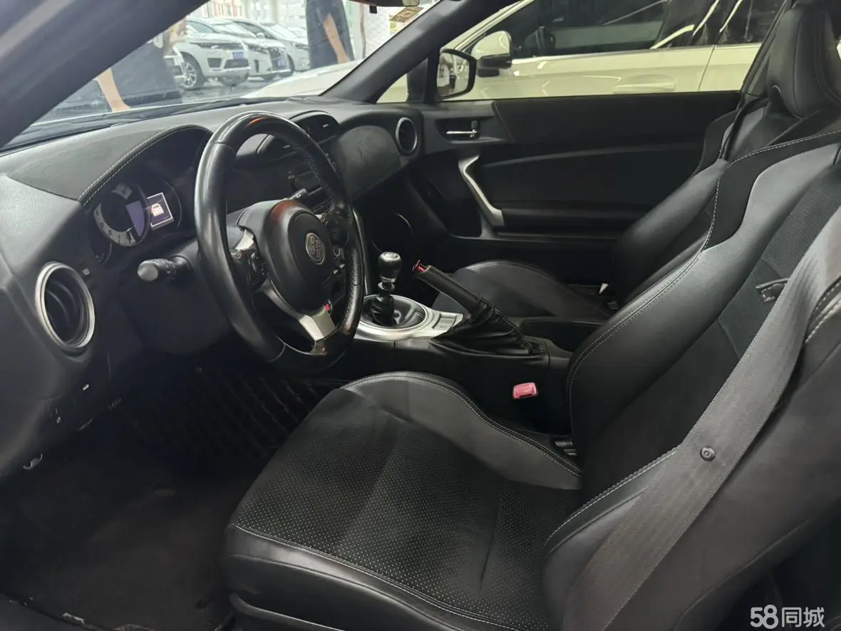 Toyota 86 2018 #4 Toyota 86 2018 car image #4