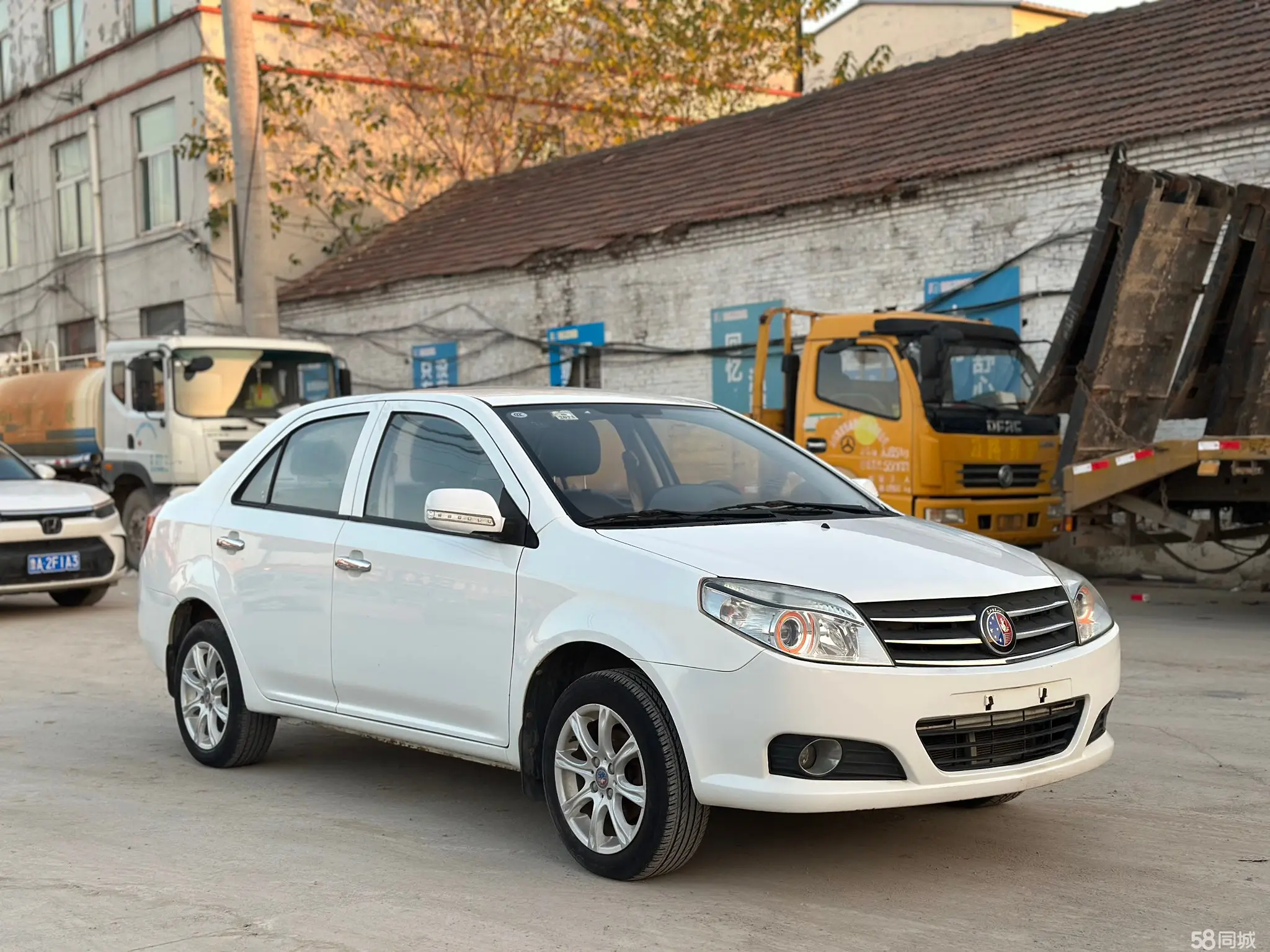 GEELY KingKong 2013 изображение автомобиля #4