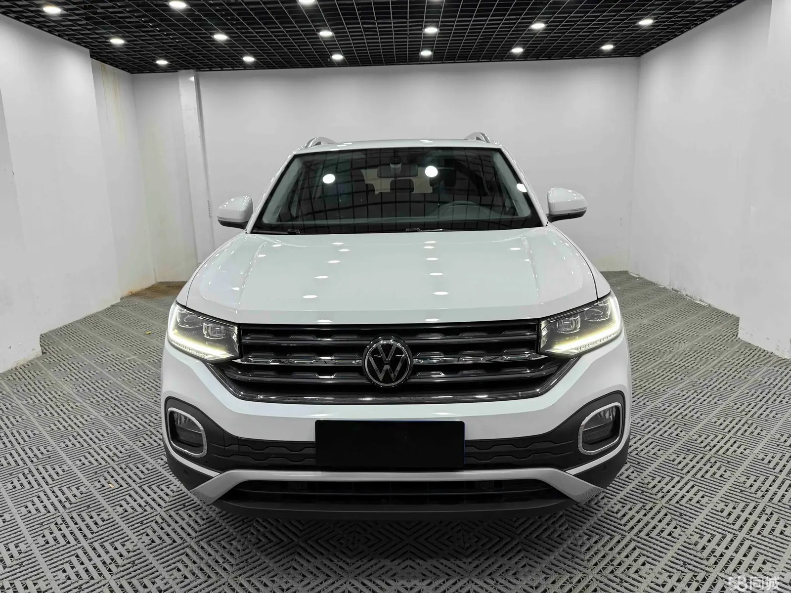 Volkswagen Tacqua 2023 immagine di auto #4