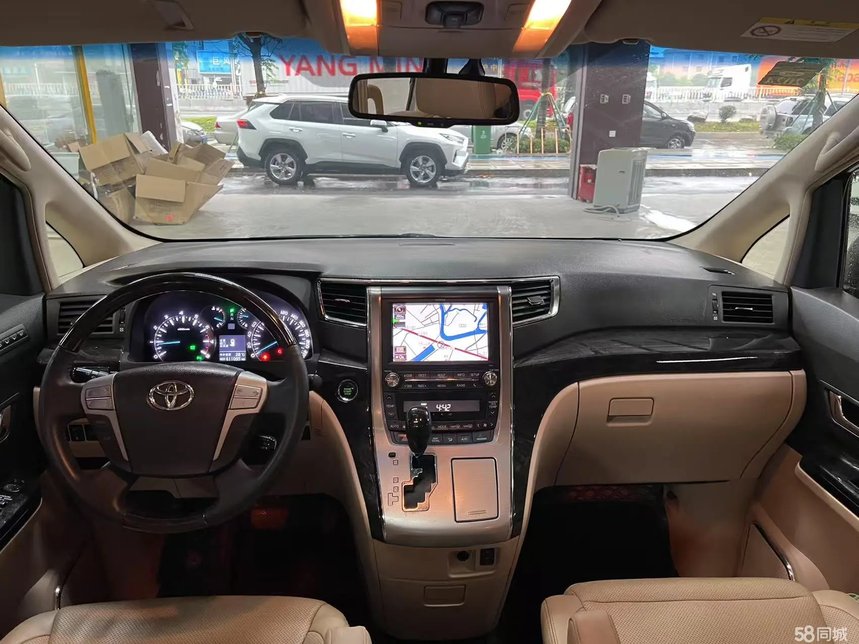 Toyota Alphard 2012 immagine di auto #4