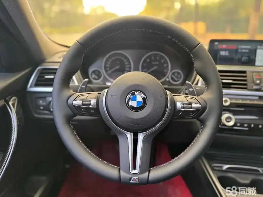 BMW 3 Series 2018 immagine di auto #4