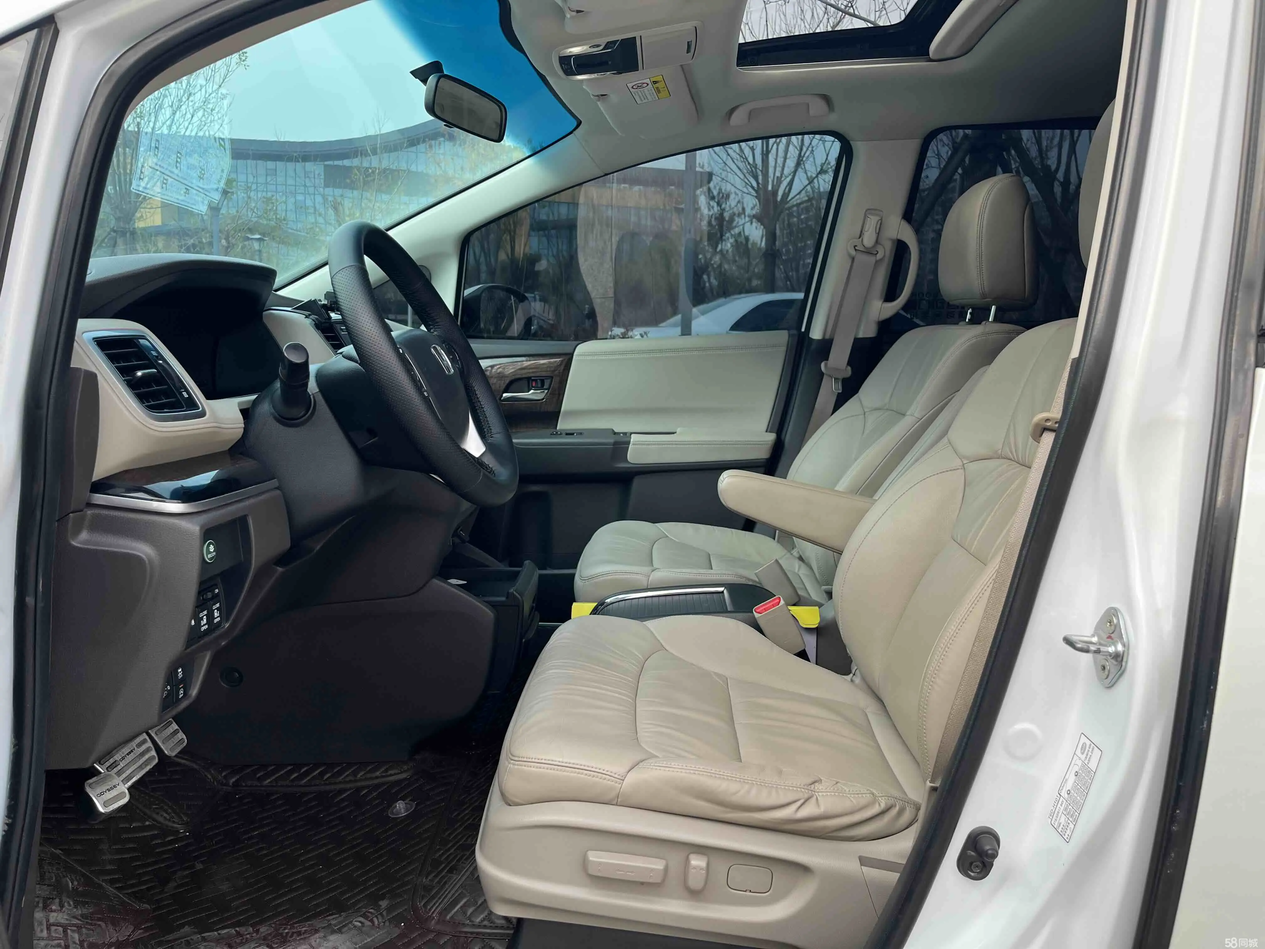 Honda ODYSSEY 2018 car image #4