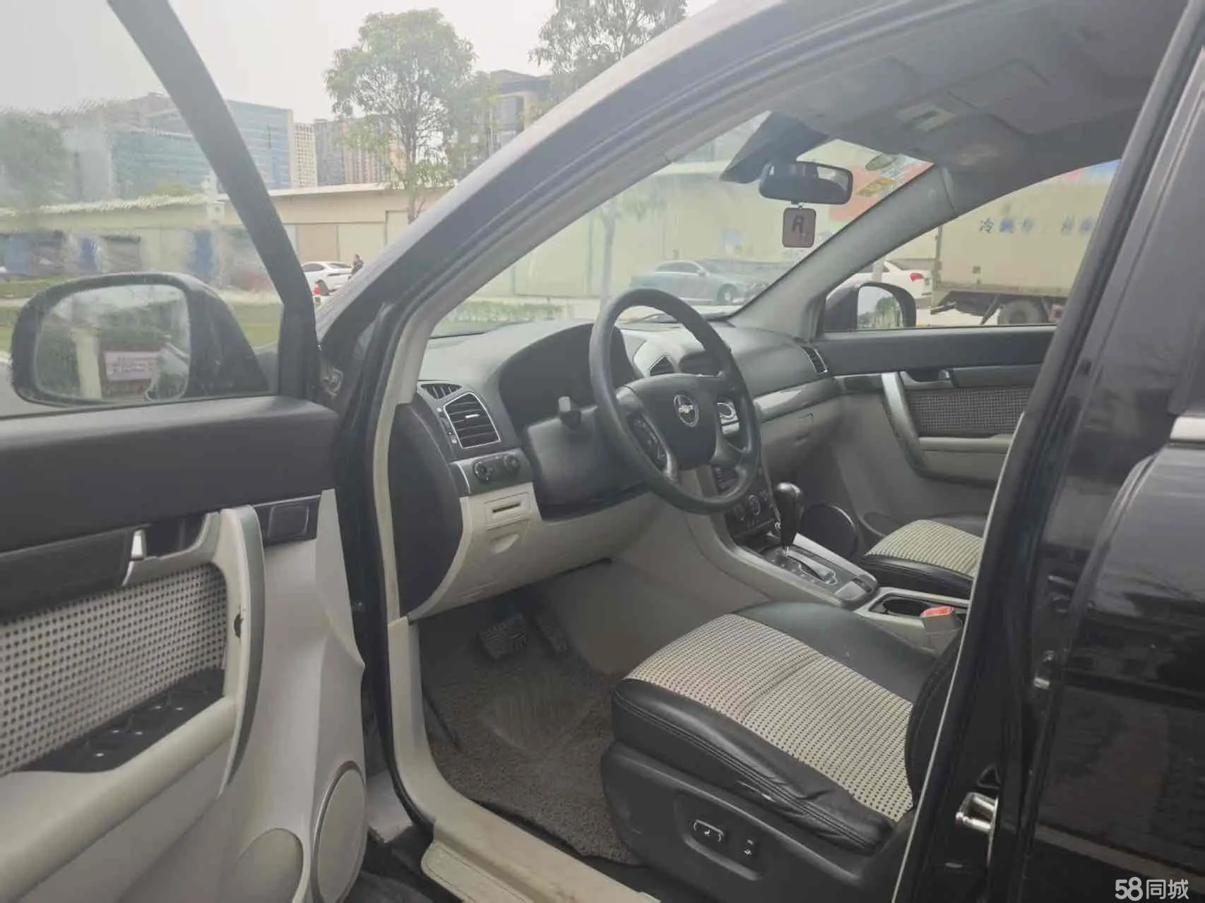 Chevrolet Captiva 2013 car image #4