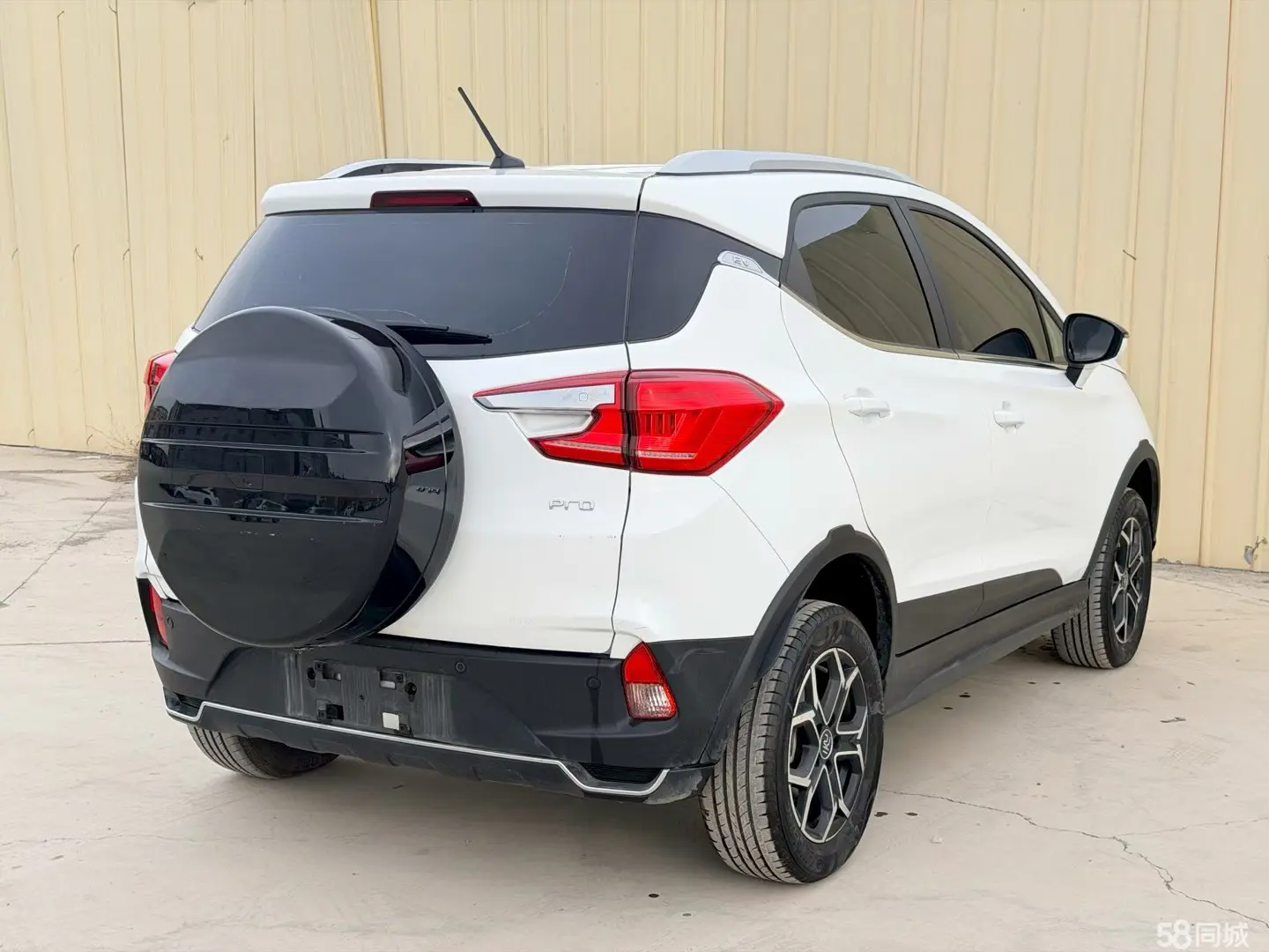 BYD Yuan Pro 2023 car image #4