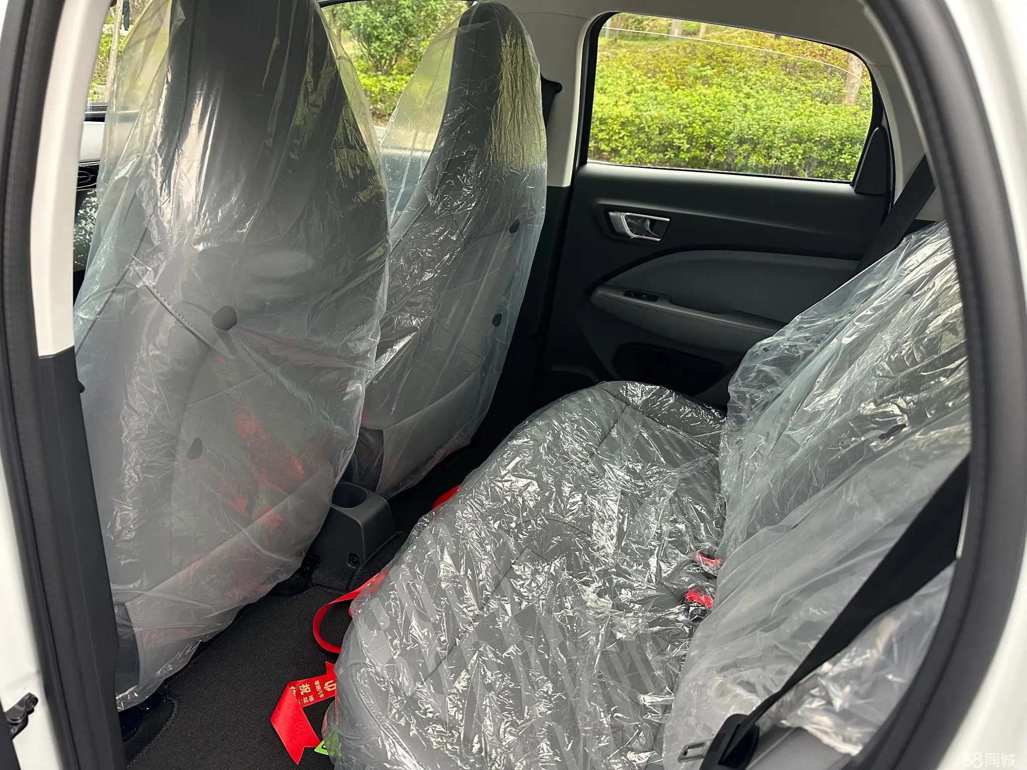 零跑汽车 零跑T03 2025 汽车图片 #4