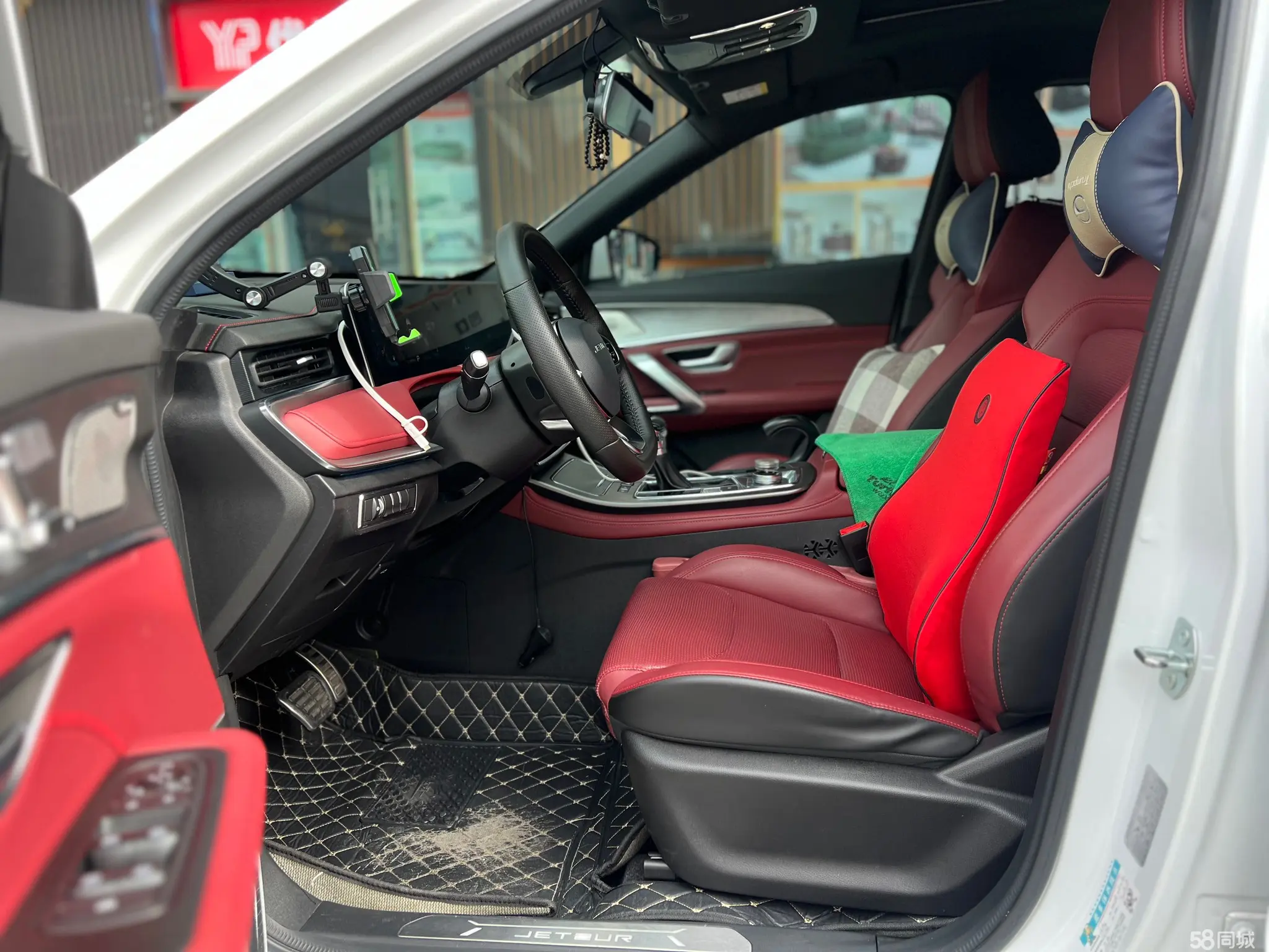 Jetour X70 PLUS 2022 صورة سيارة #4