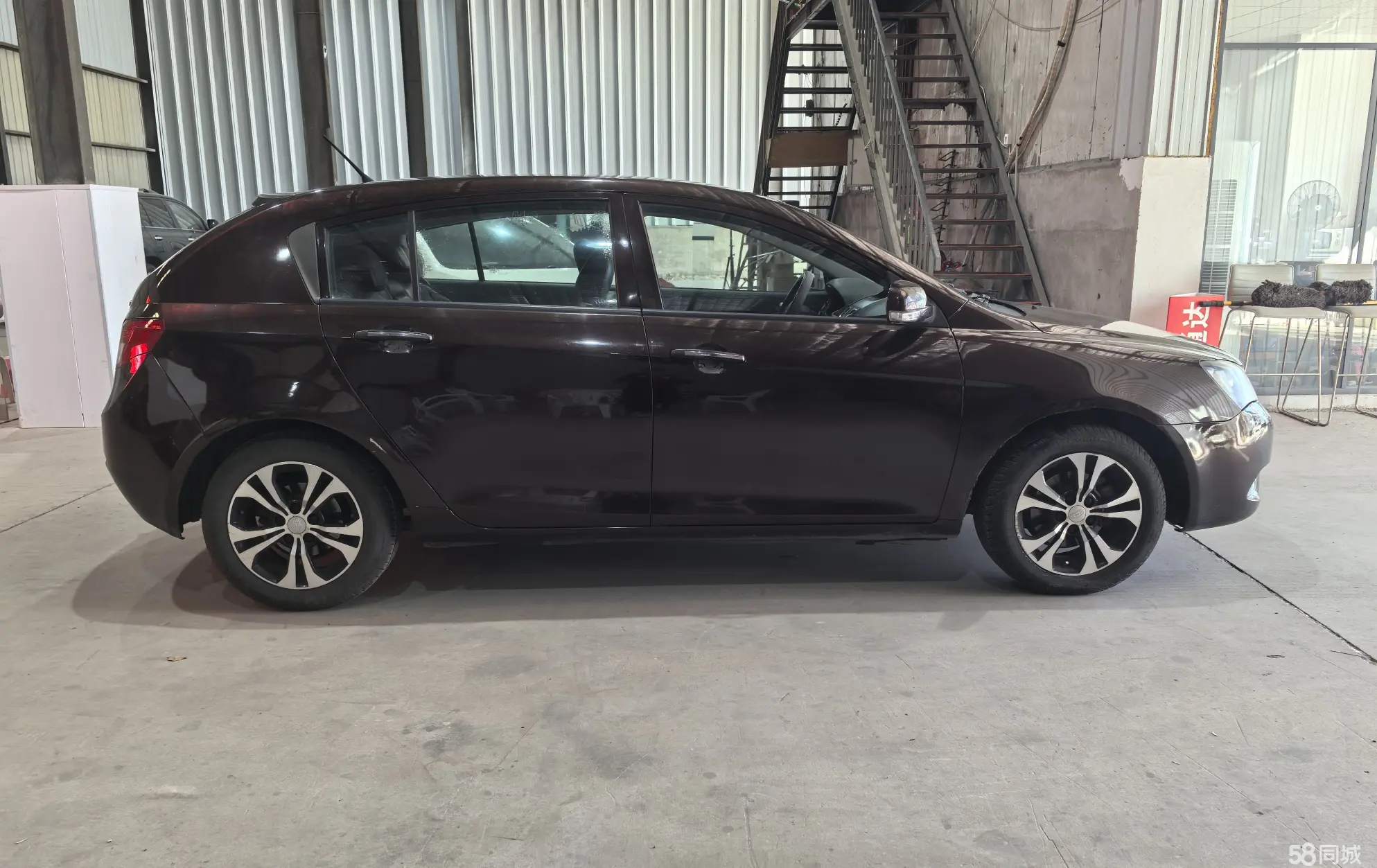 GEELY Emgrand 2014 #4 GEELY Emgrand 2014 car image #4