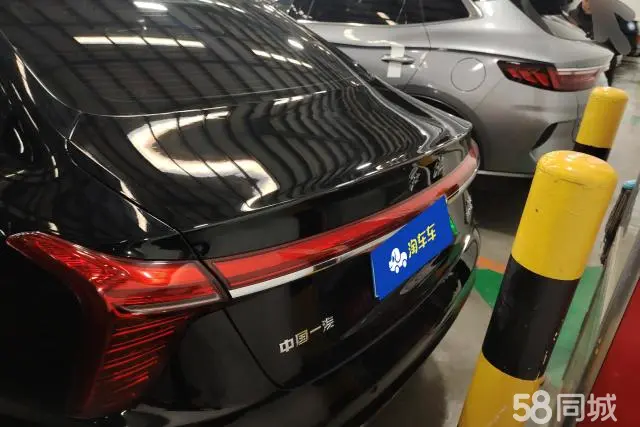 HongQi H5 2023 car image #4