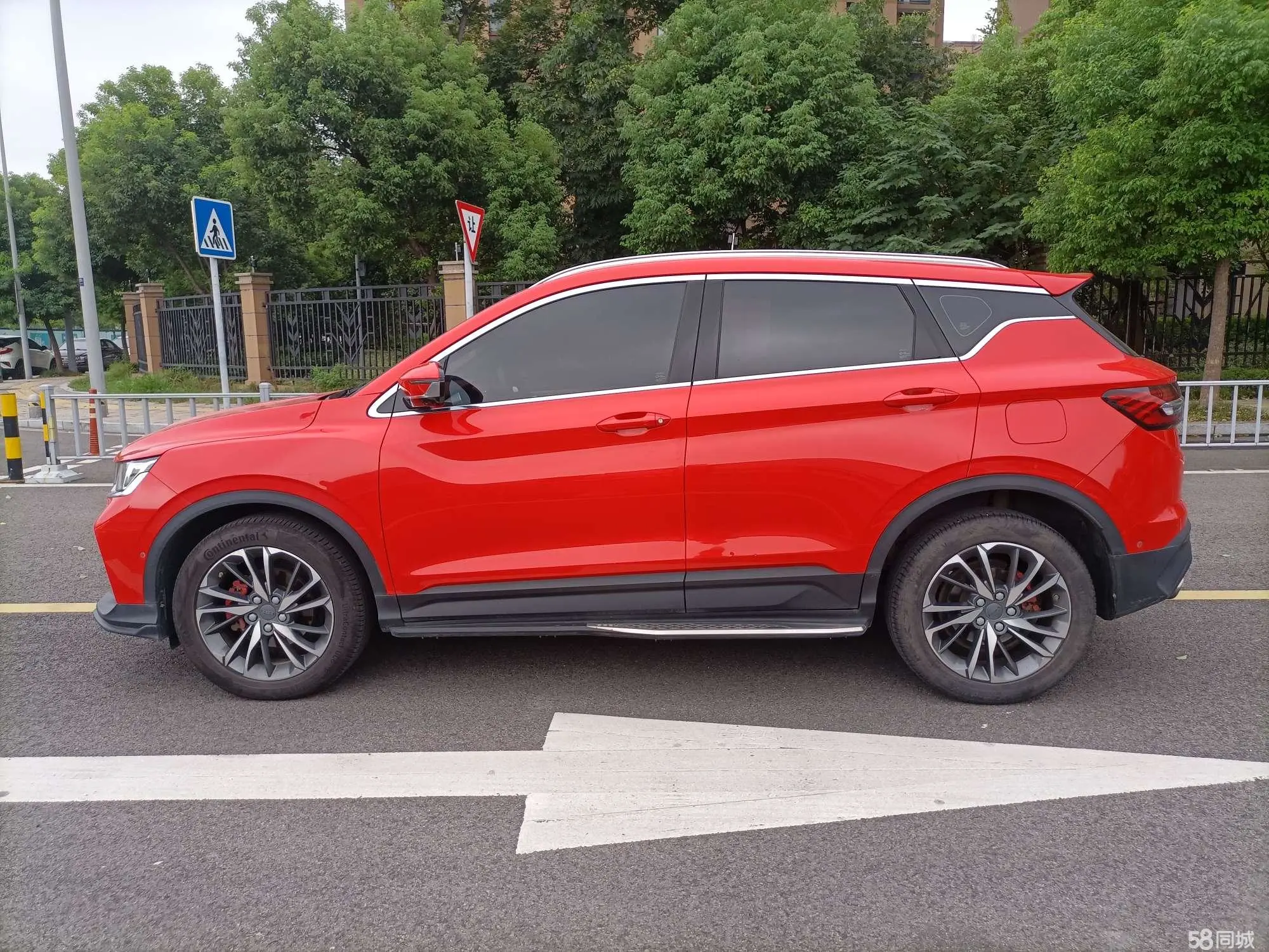 GEELY Coolray 2019 car image #4