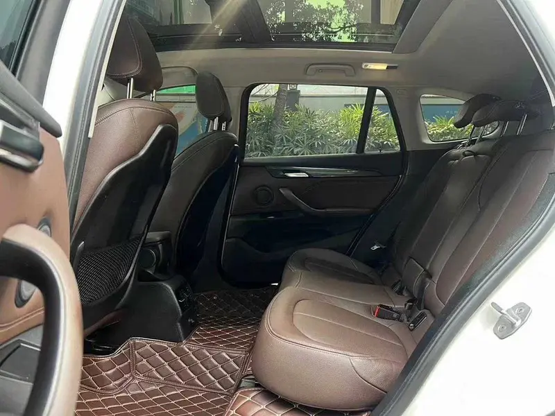 BMW X1 2018 immagine di auto #4