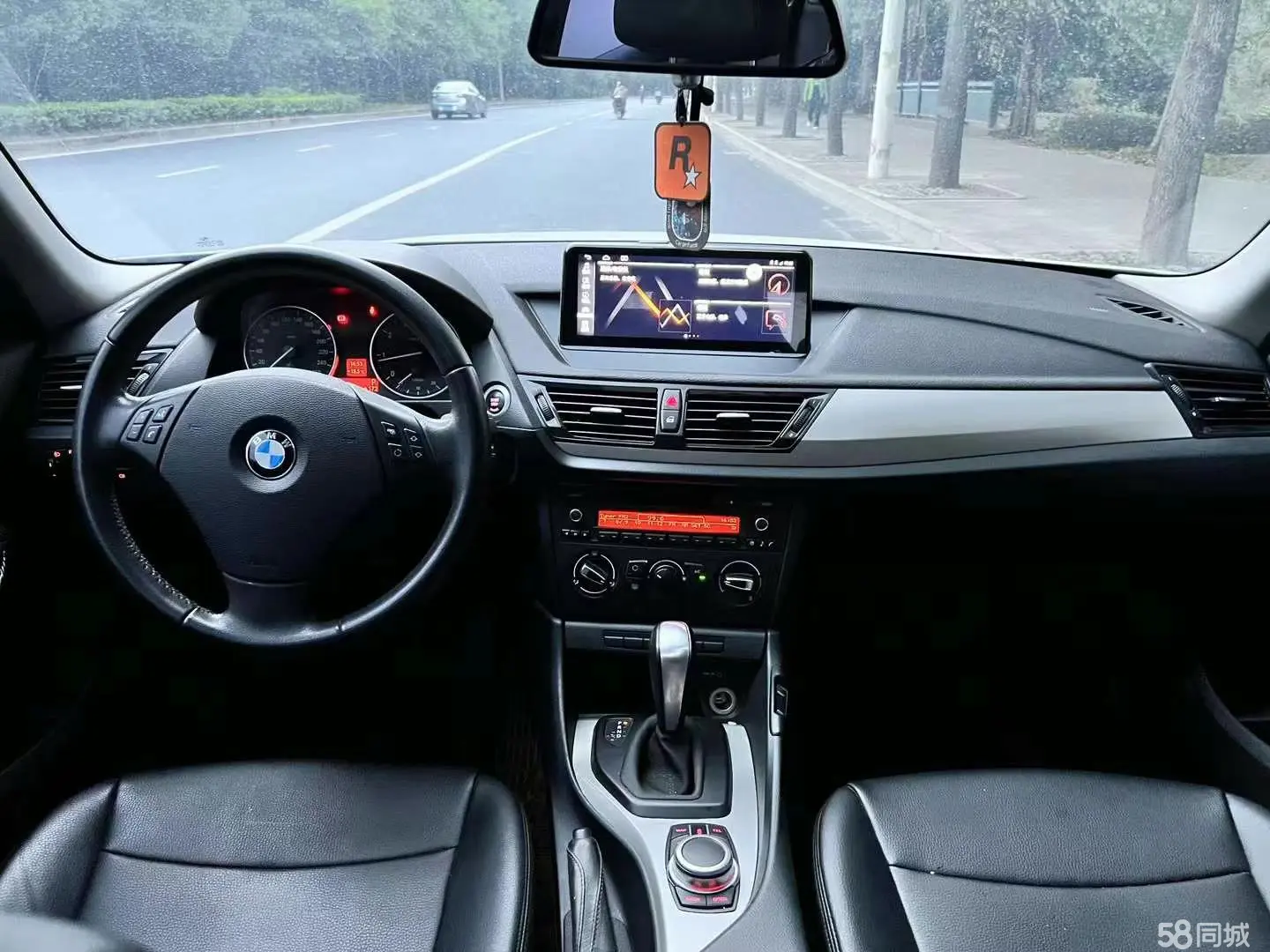 BMW X1 2012 #4 BMW X1 2012 car image #4