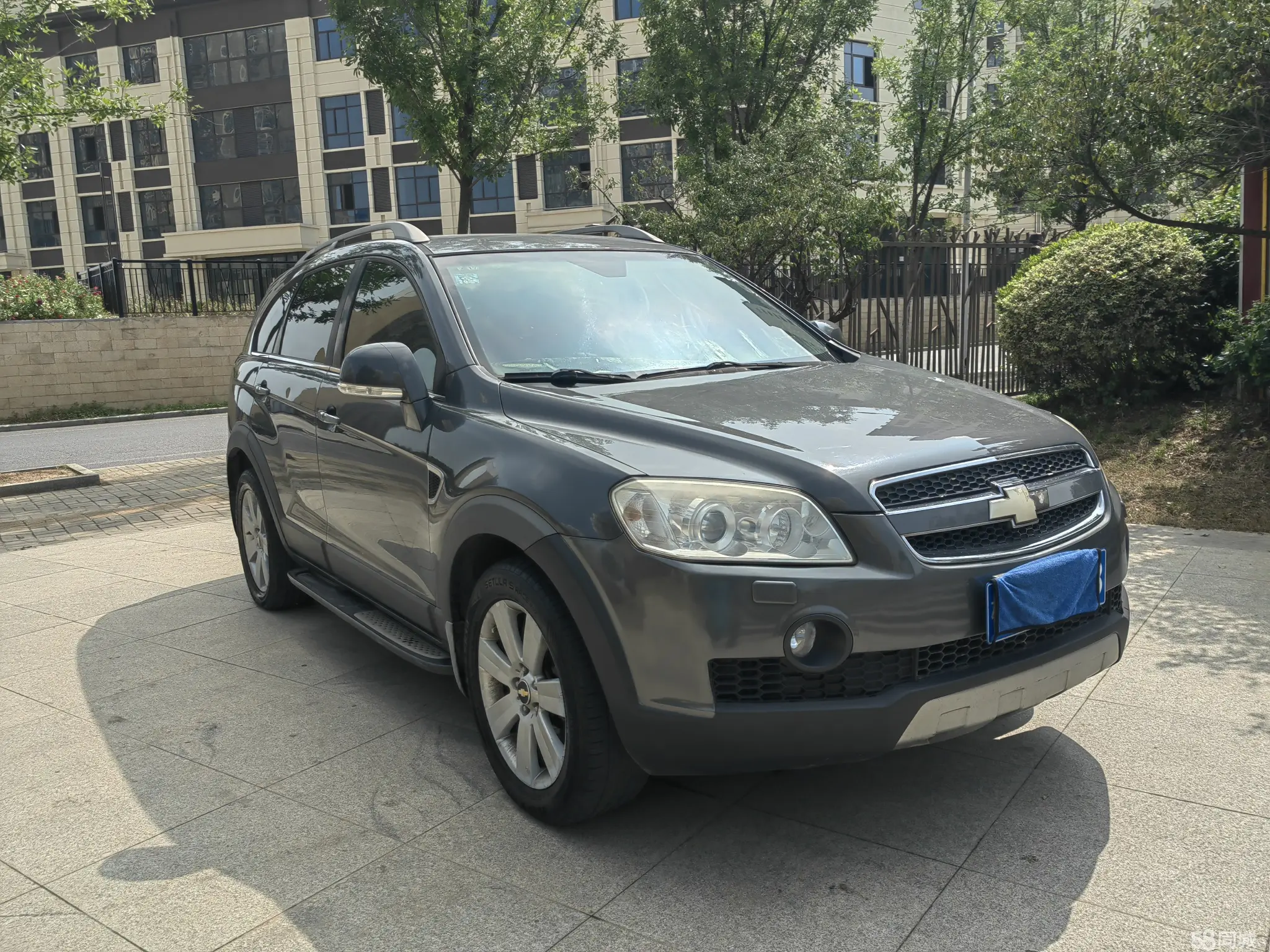 Chevrolet Captiva (Imported) 2010 car image #4
