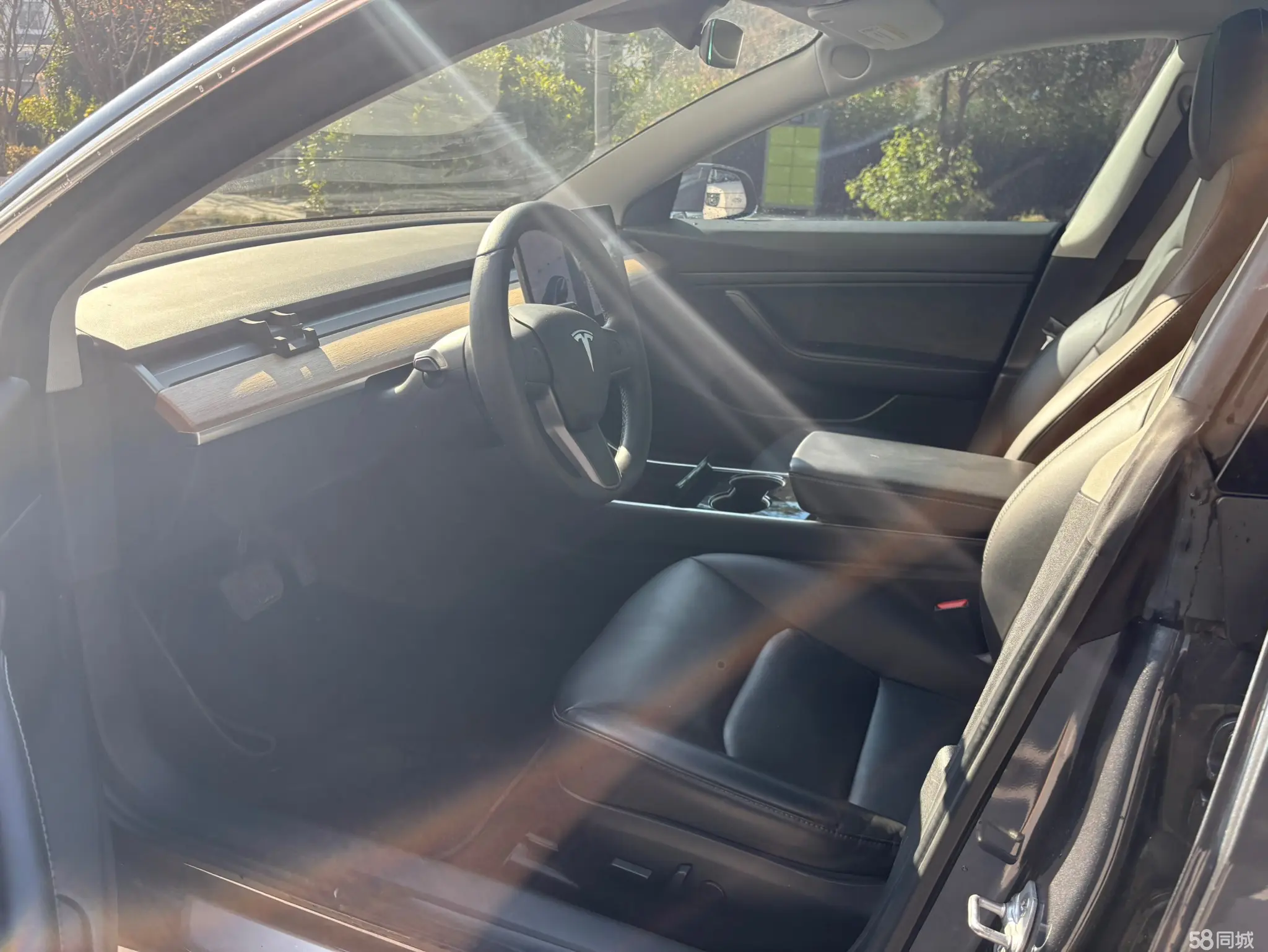 Tesla Model 3 2020 immagine di auto #4