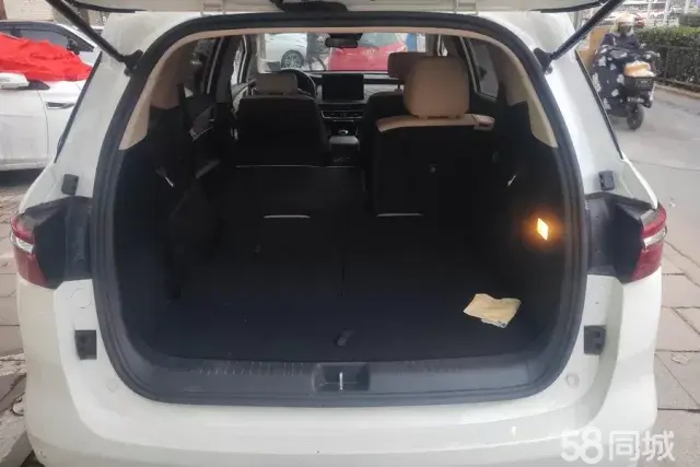 BYD Song MAX New Energy 2022 car image #4