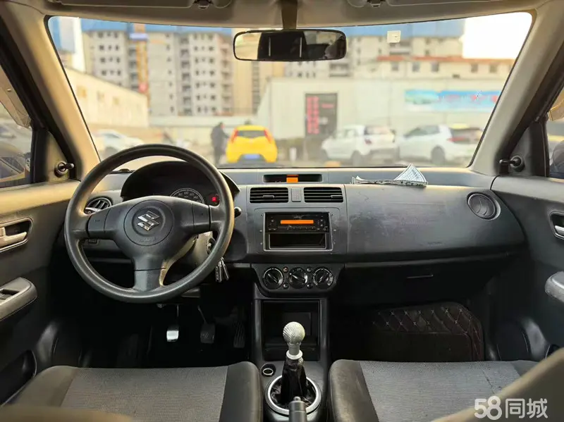 Suzuki Swift 2009 car image #4