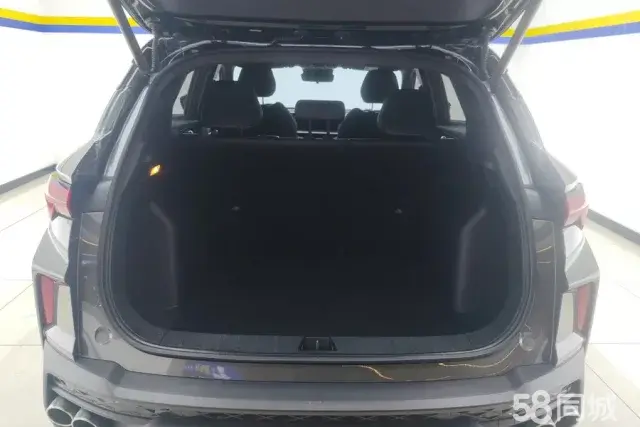 GEELY Coolray 2022 car image #4