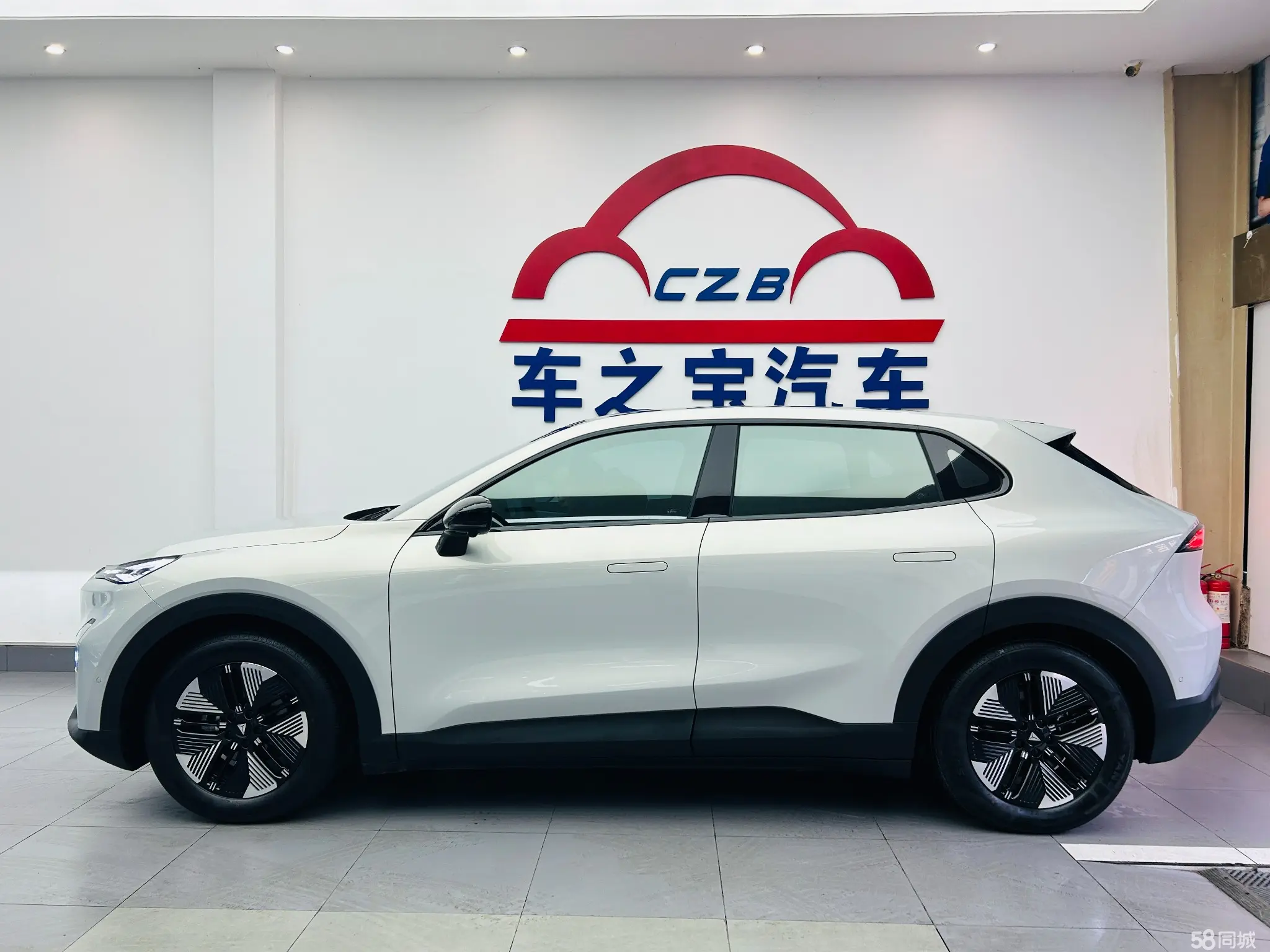 Deepal S05 2025 car image #4