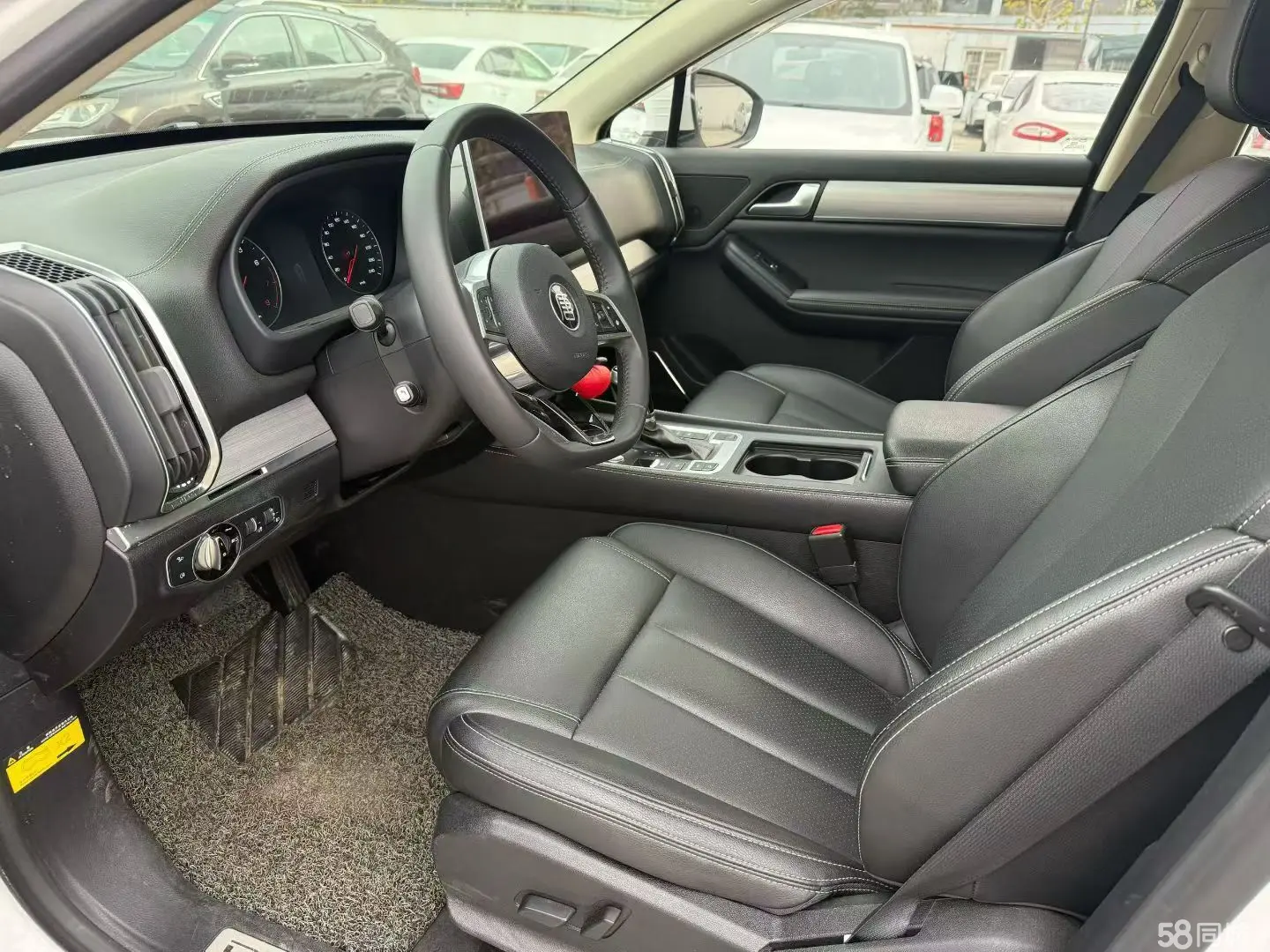 BYD Tang 2018 car image #4