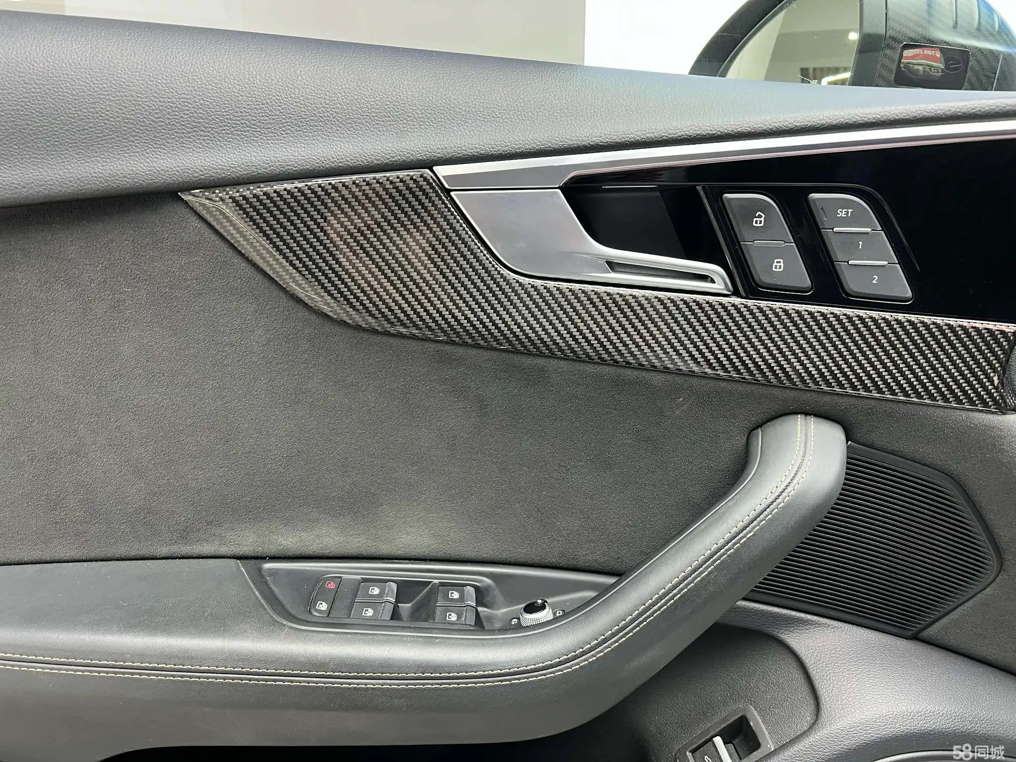 Audi RS 4 2022 car image #4