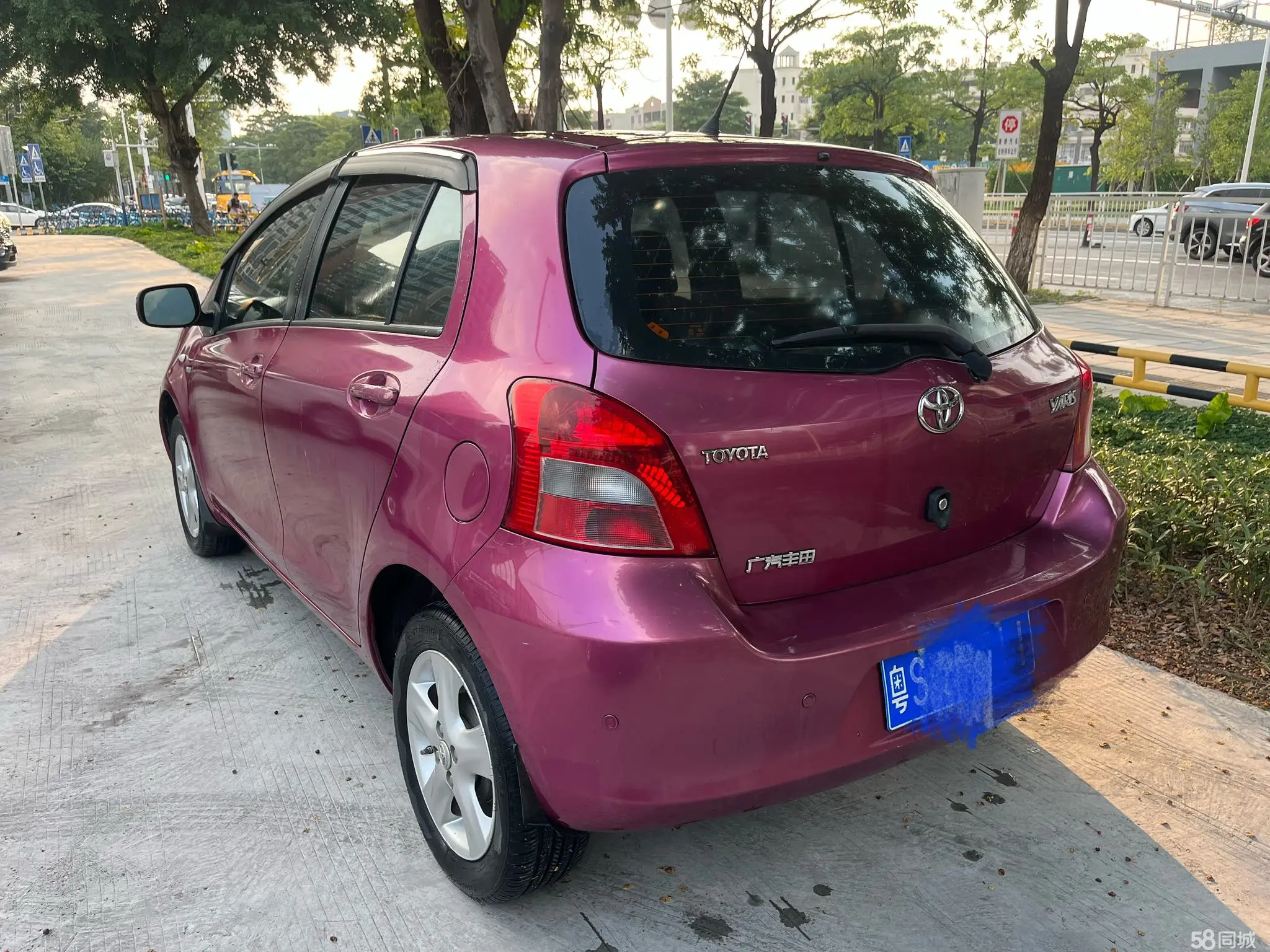 Toyota Yaris 2010 car image #4