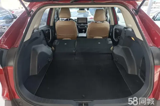 Toyota RAV4 2019 car image #4