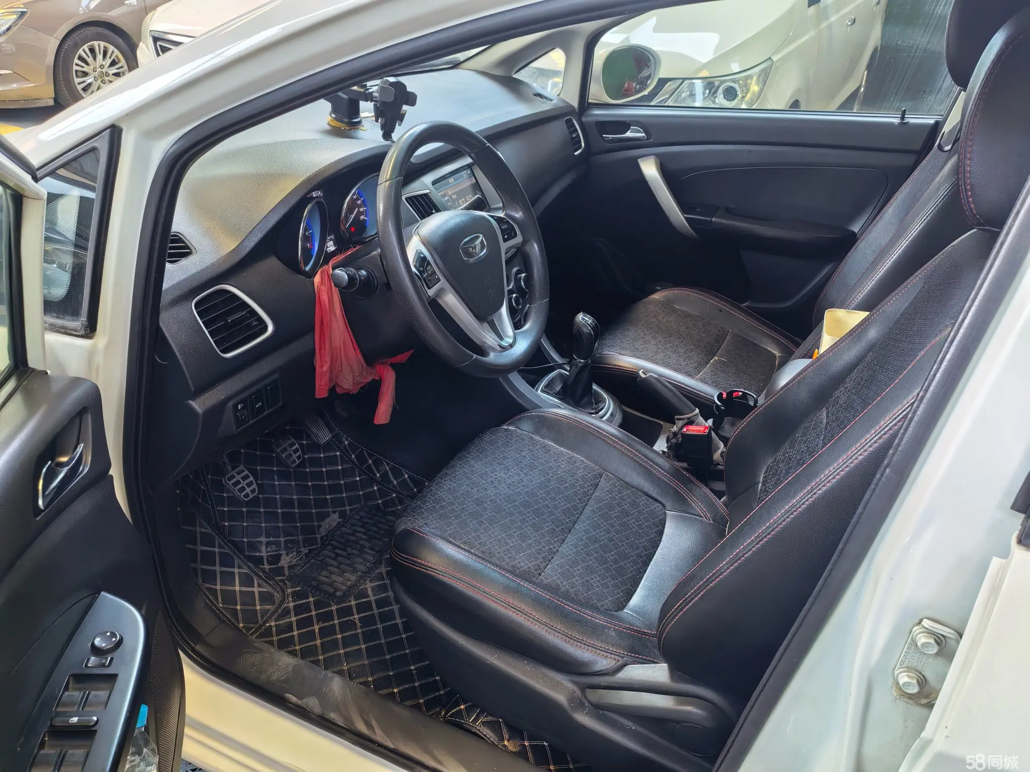 Kaiyi C3 2015 #4 Kaiyi C3 2015 car image #4