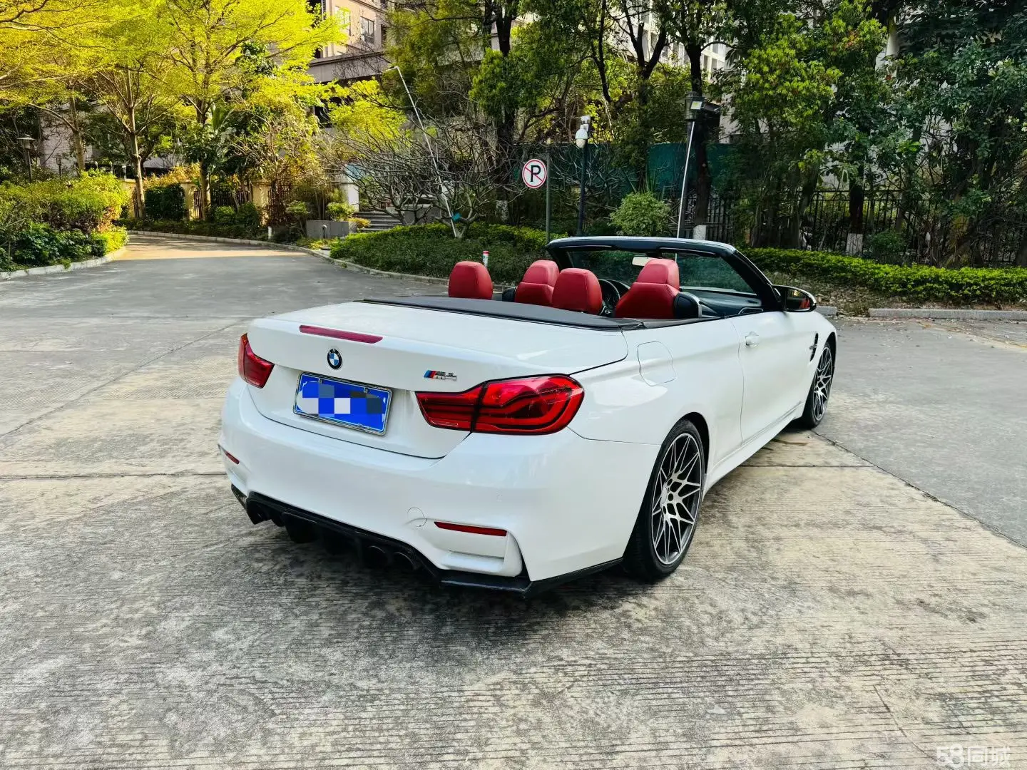 BMW M4 2018 imagem de carro #4