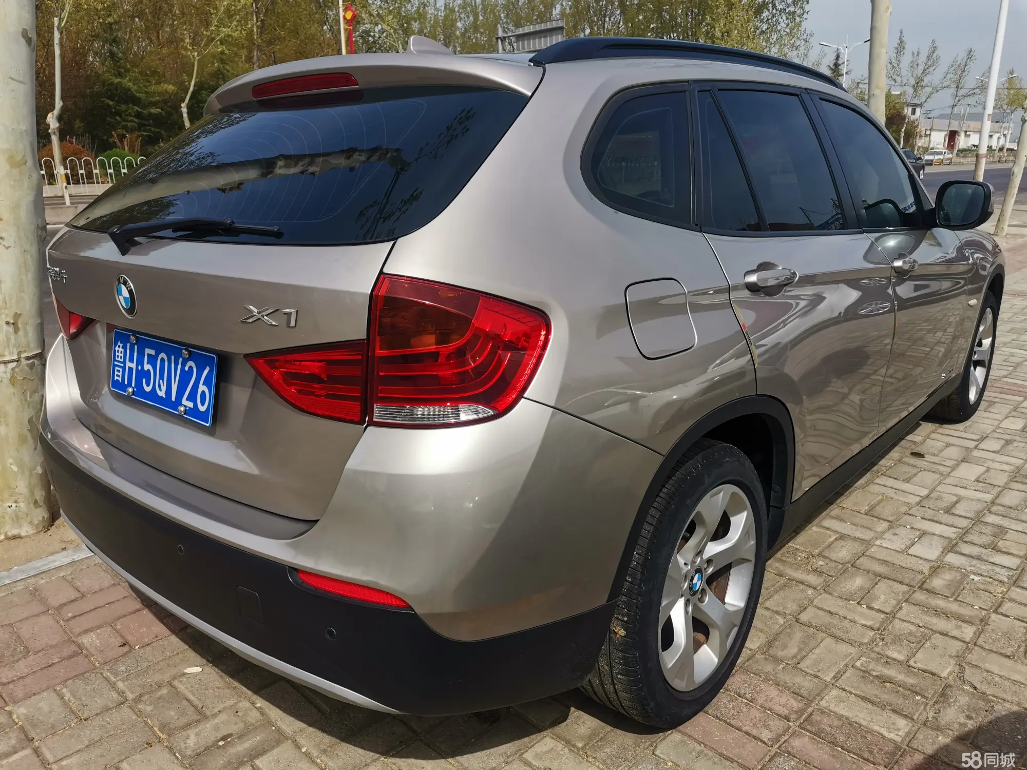 BMW X1 2012 #4 BMW X1 2012 car image #4