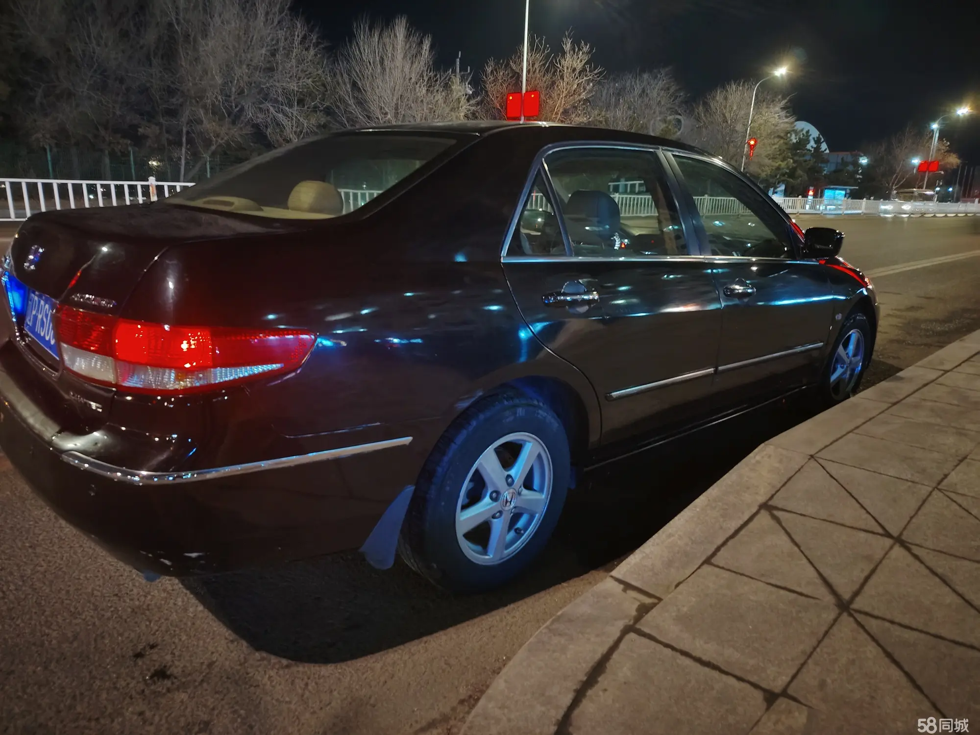 Honda Accord 2005 image de voiture #4