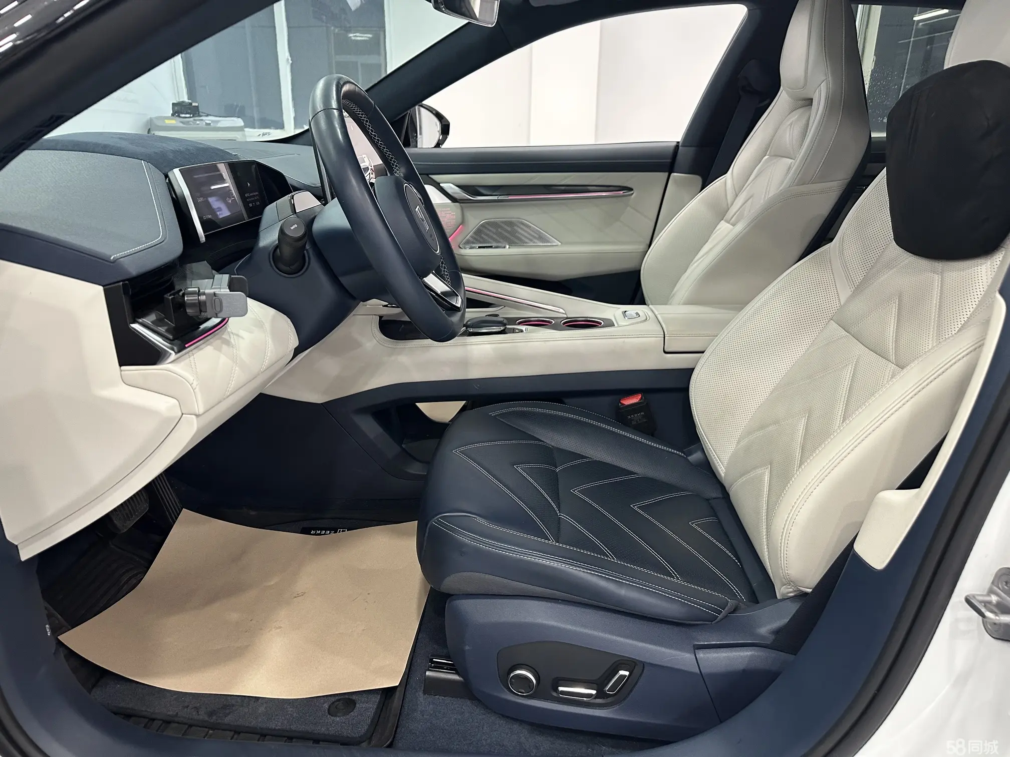 极氪 极氪001 2023 汽车图片 #4