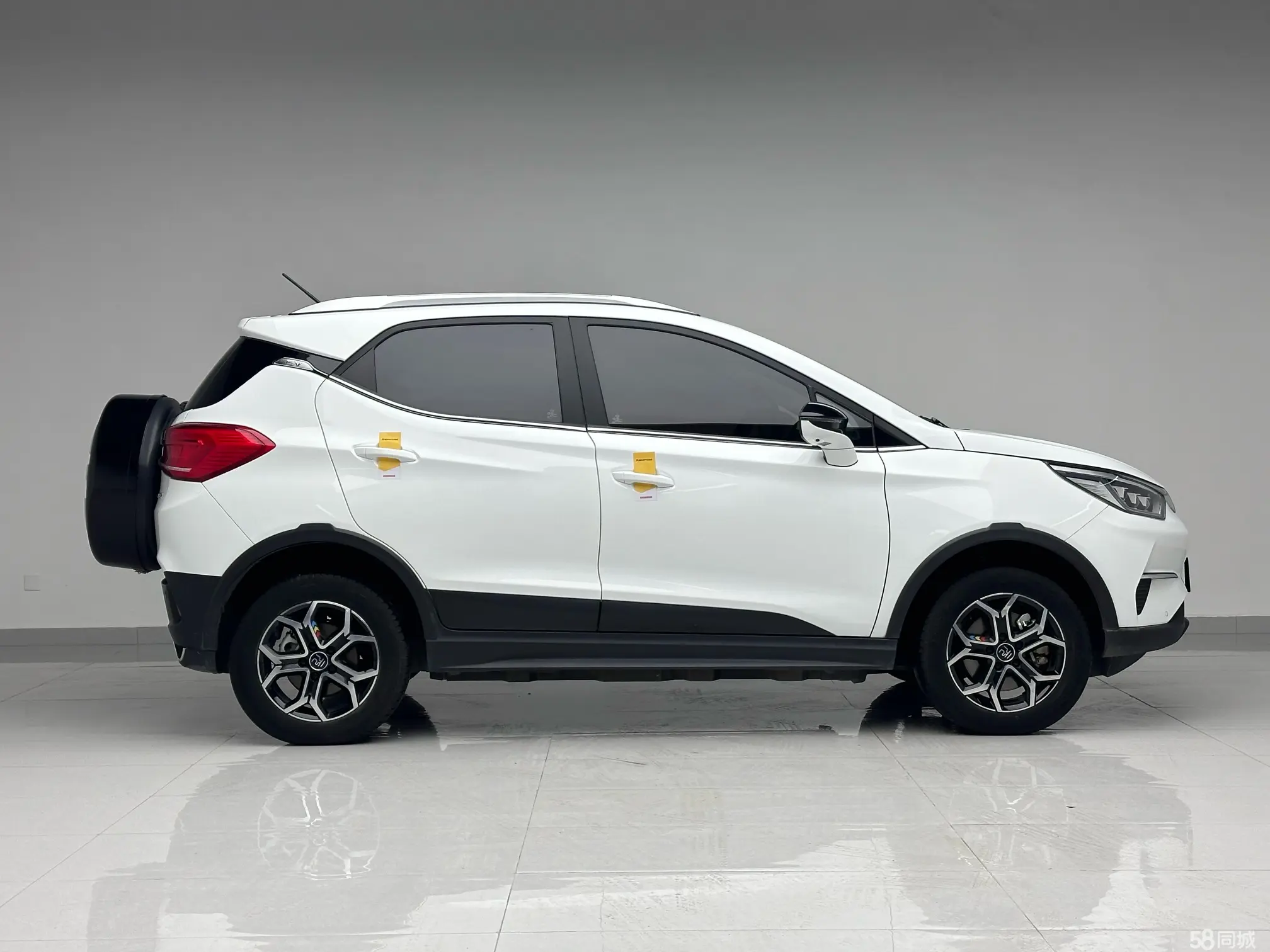 BYD Yuan Pro 2021 car image #4