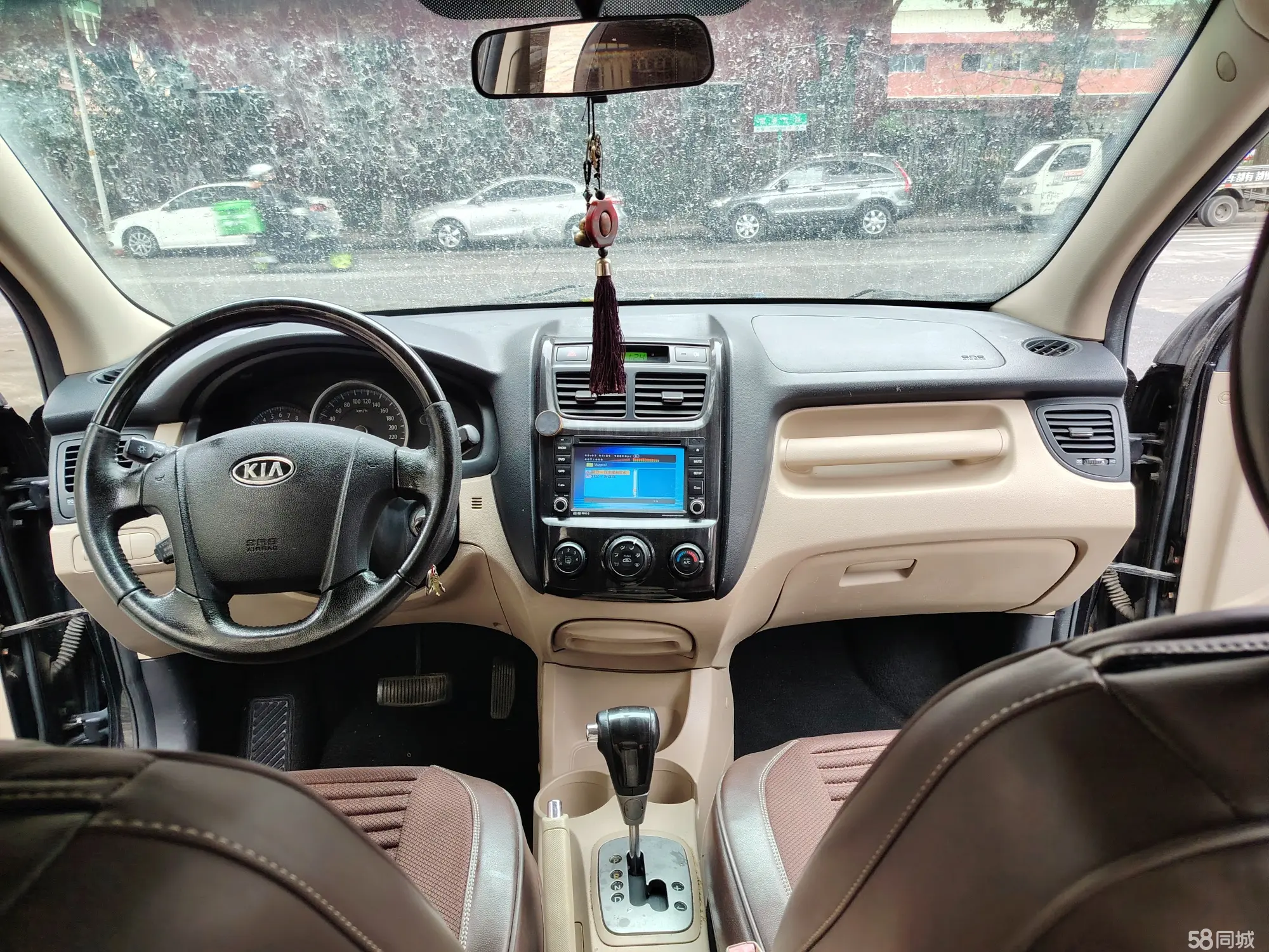 起亚 狮跑 2012 汽车图片 #4