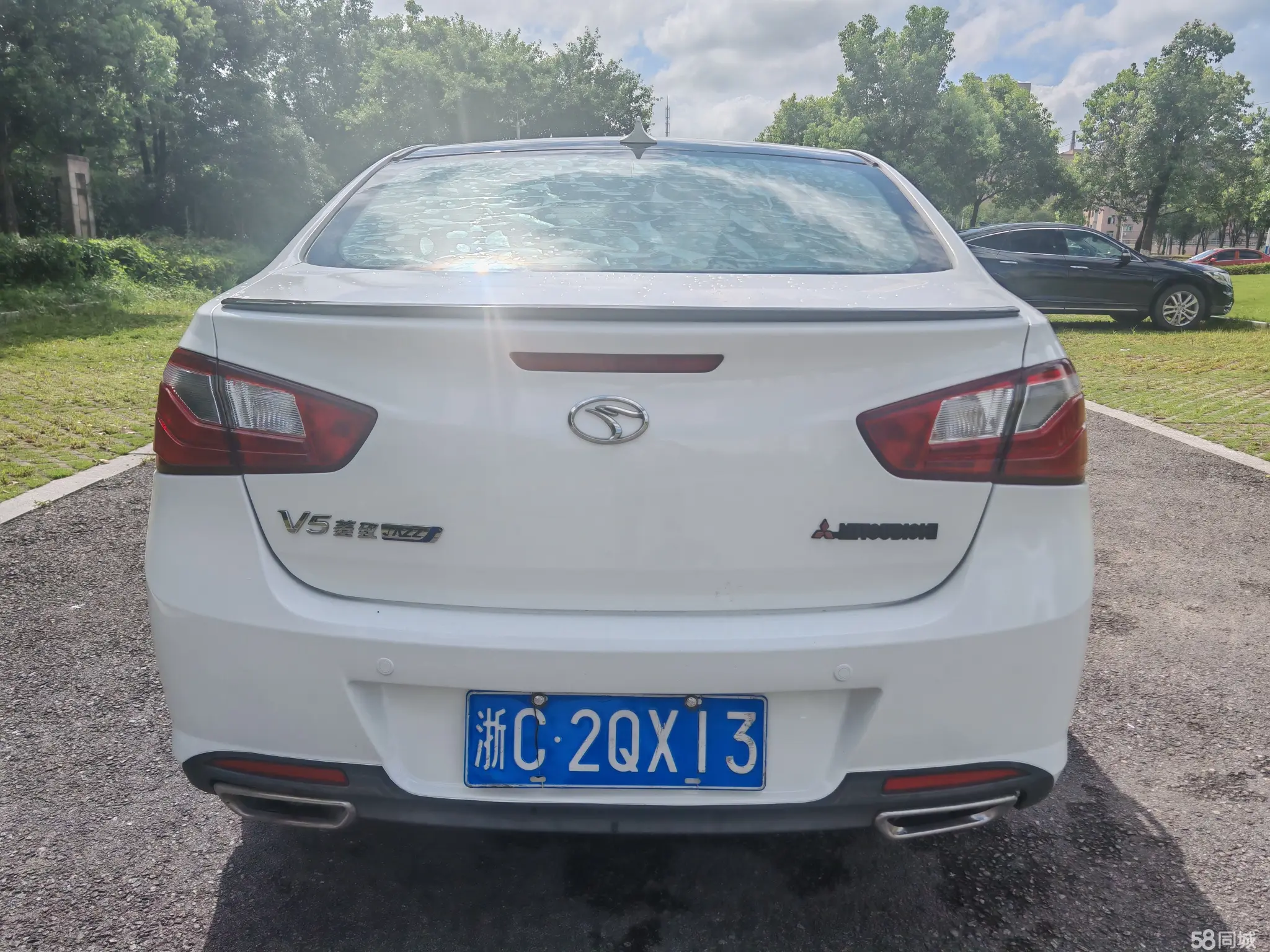 Soueast V5 Lingzhi 2014 #4 Soueast V5 Lingzhi 2014 car image #4