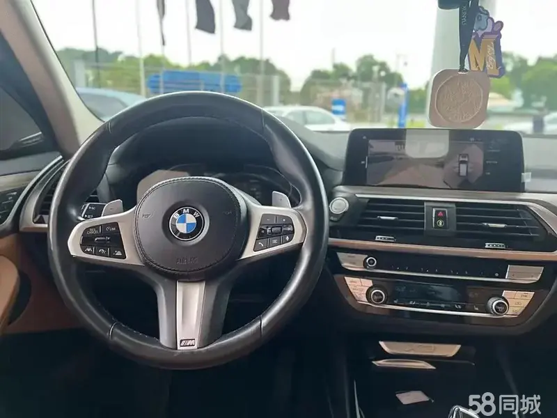 BMW X3 2019 car image #4