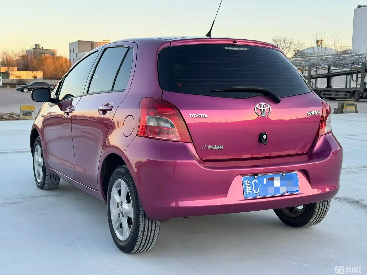 Toyota Yaris 2013 car image #4