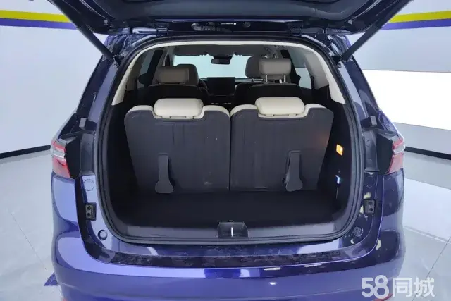 BYD Song MAX New Energy 2023 car image #4