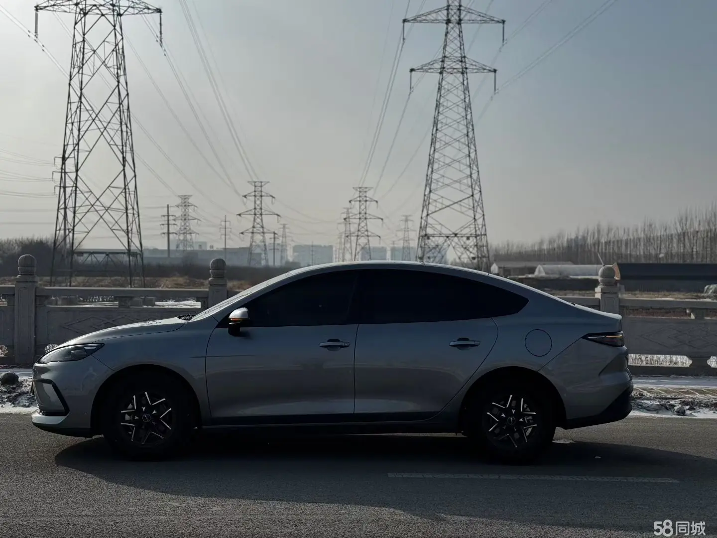 BYD Seal 05 DM-i 2025 car image #4