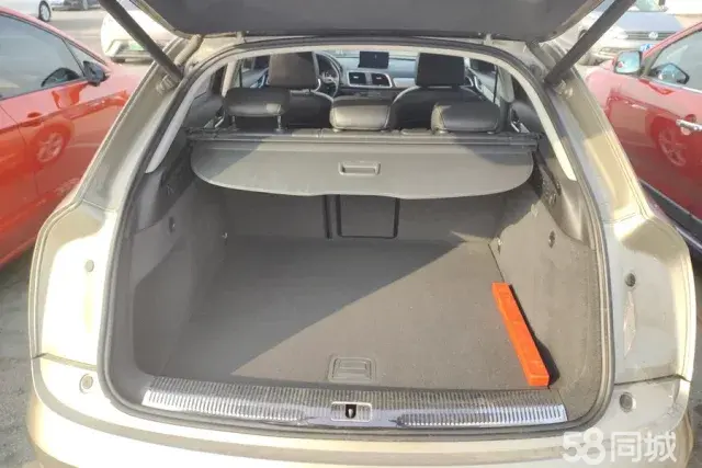 Audi Q3 2017 car image #4