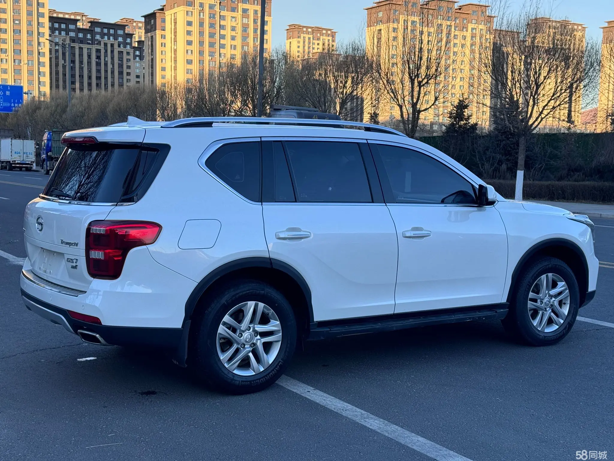GAC Trumpchi GS7 2018 car image #4