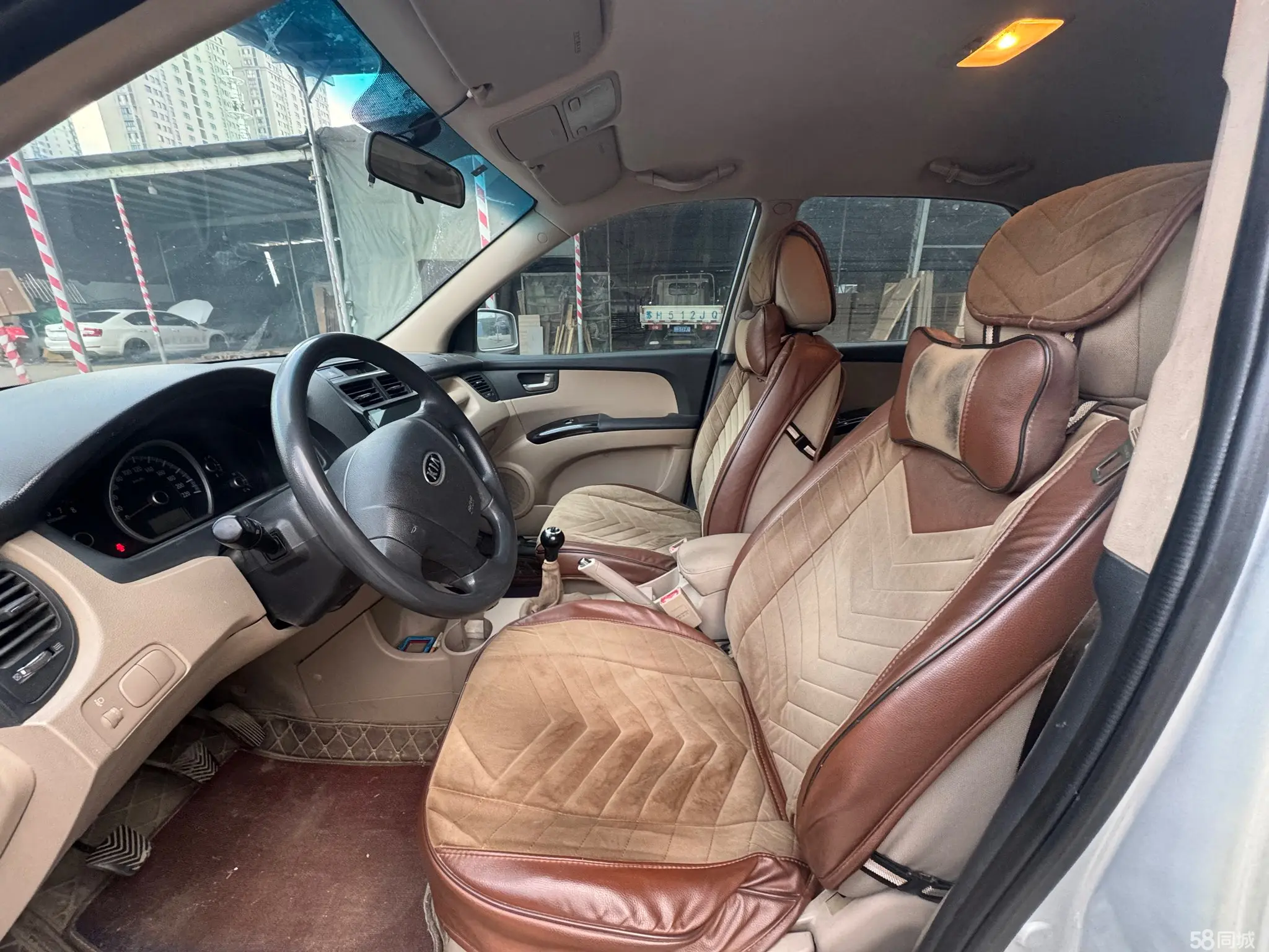 起亚 狮跑 2012 汽车图片 #4