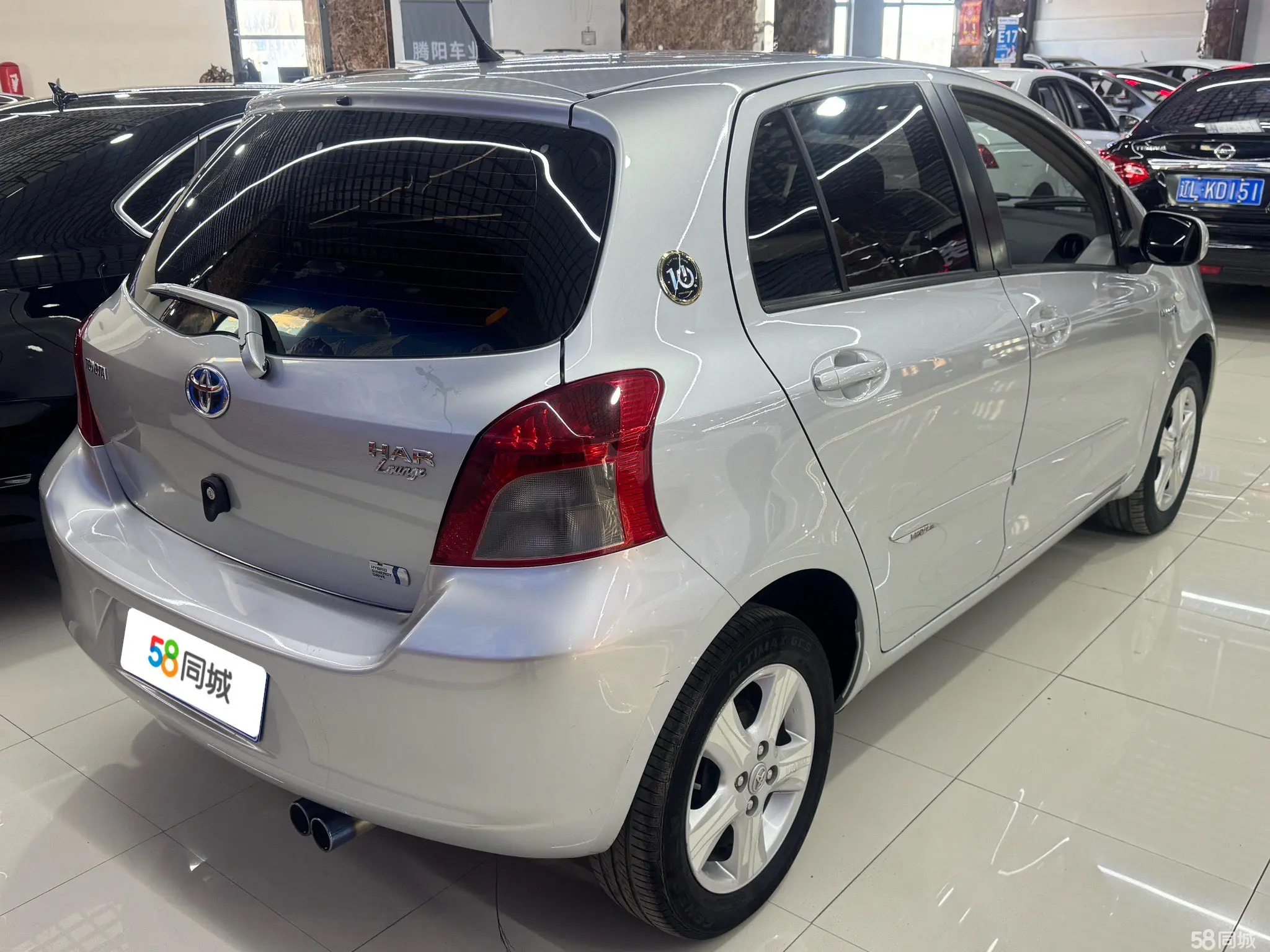 Toyota Yaris 2012 изображение автомобиля #4